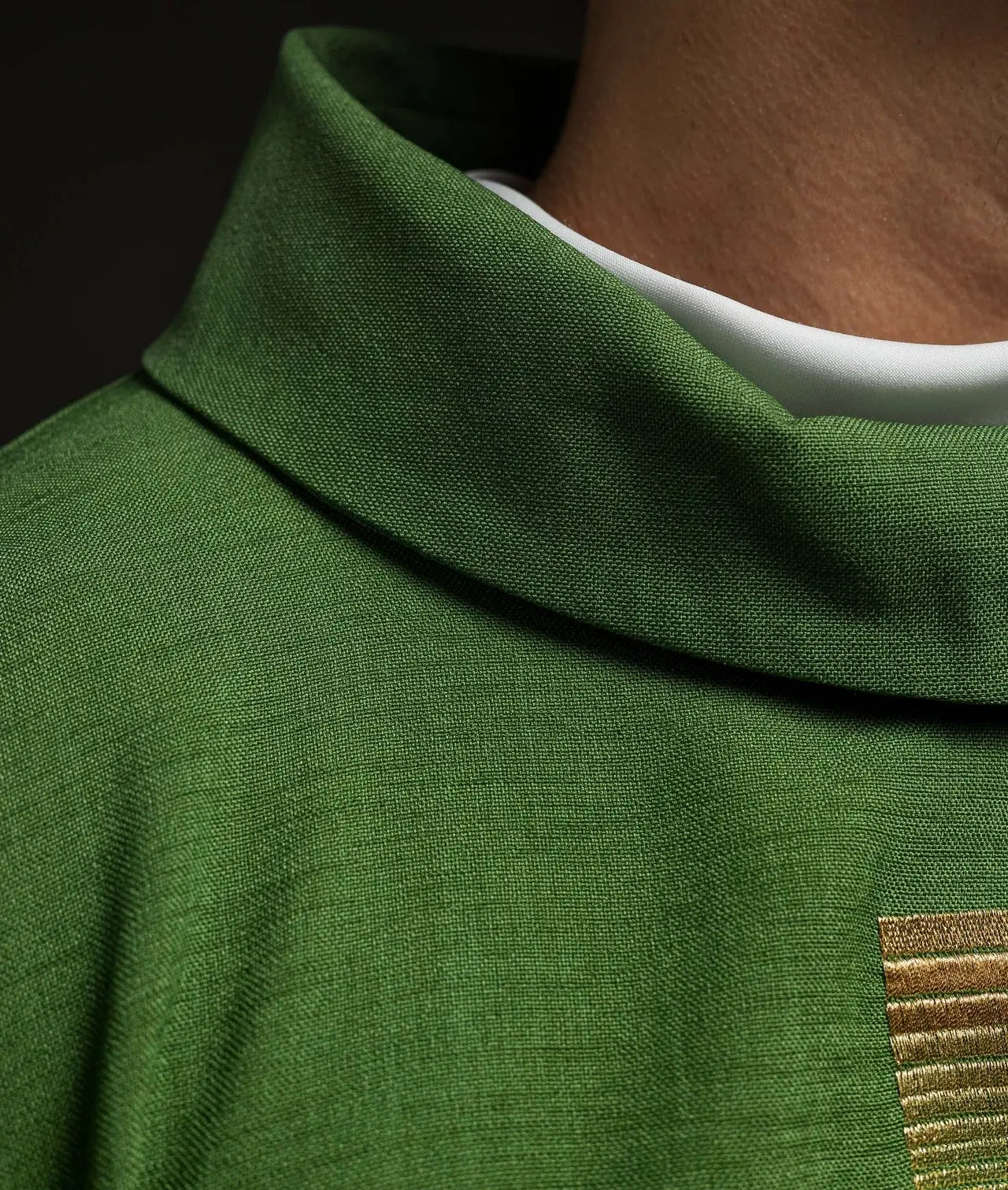 Chasuble with embroidered Crosses in green