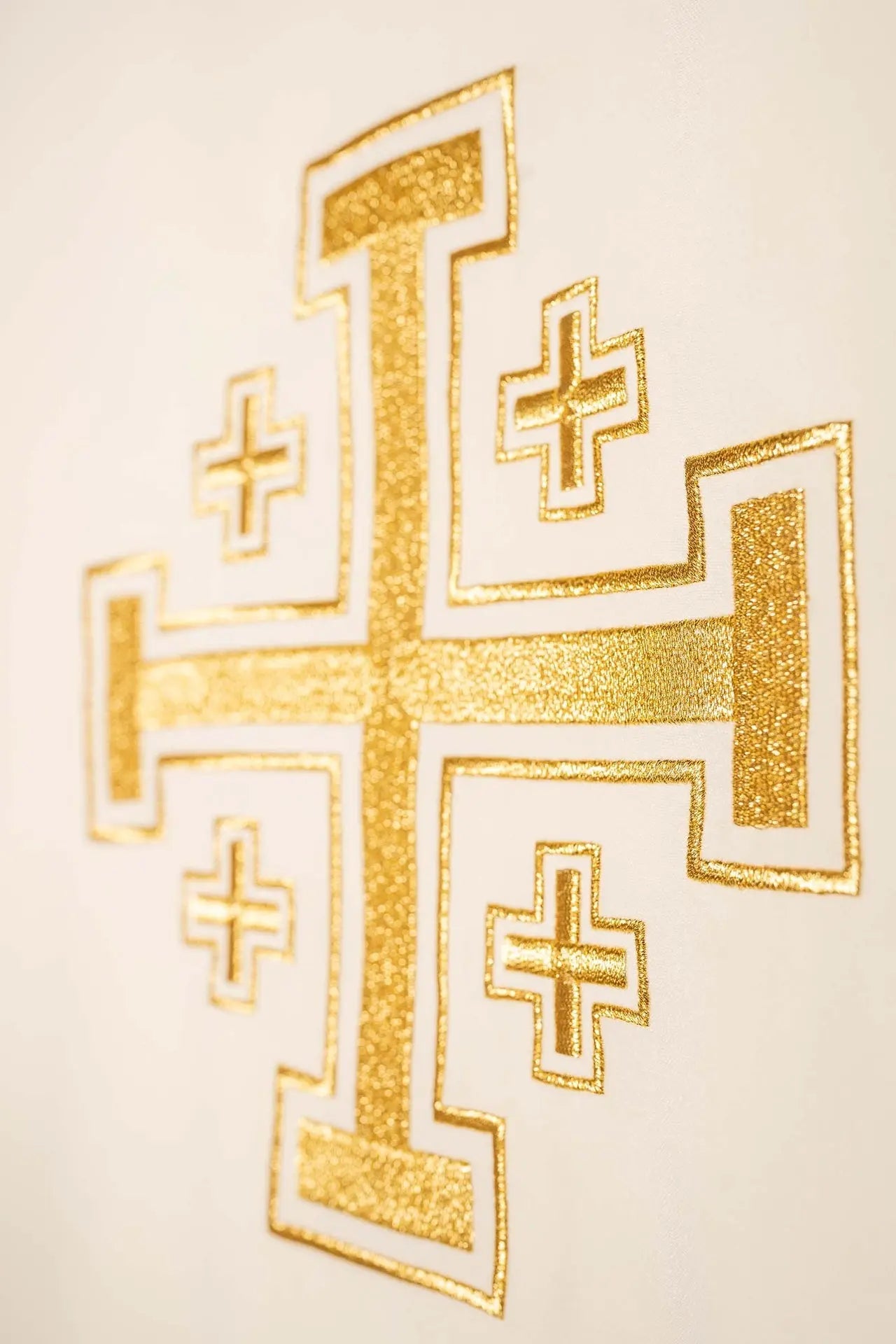 Ecru chasuble embroidered with a cross motif