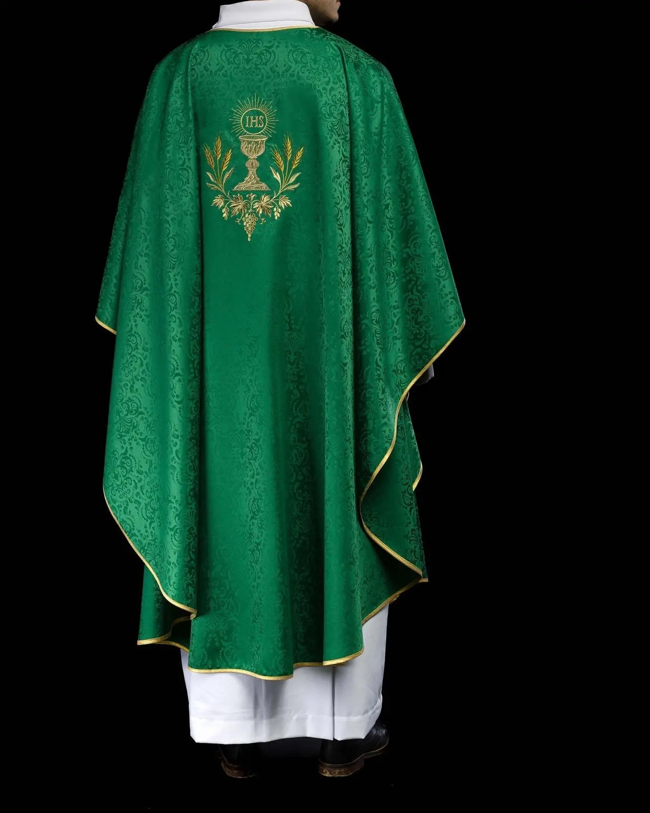 Green liturgical chasuble with chalice and host embroidery