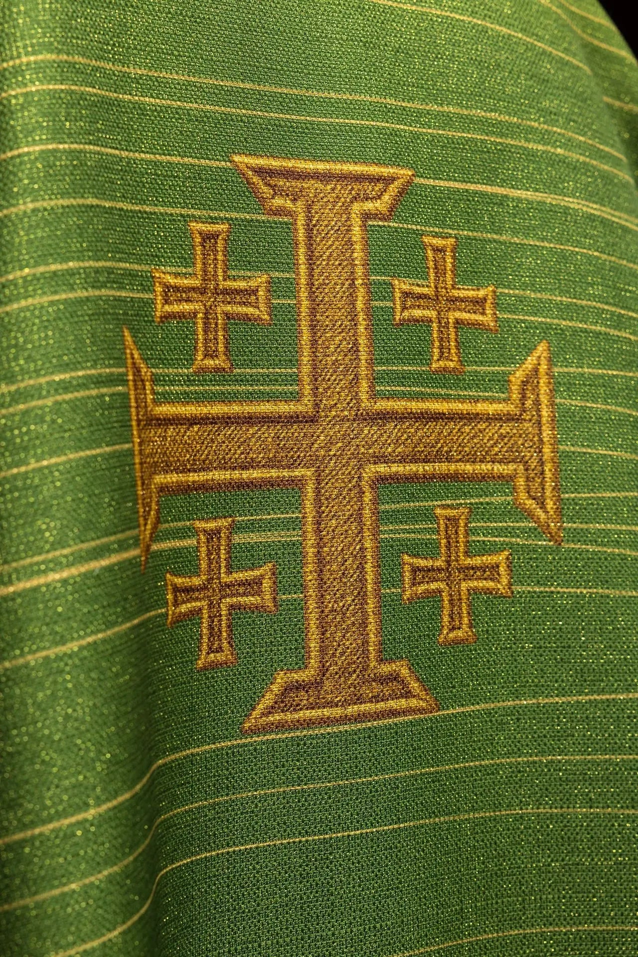 Green printed chasuble with the Jerusalem Cross