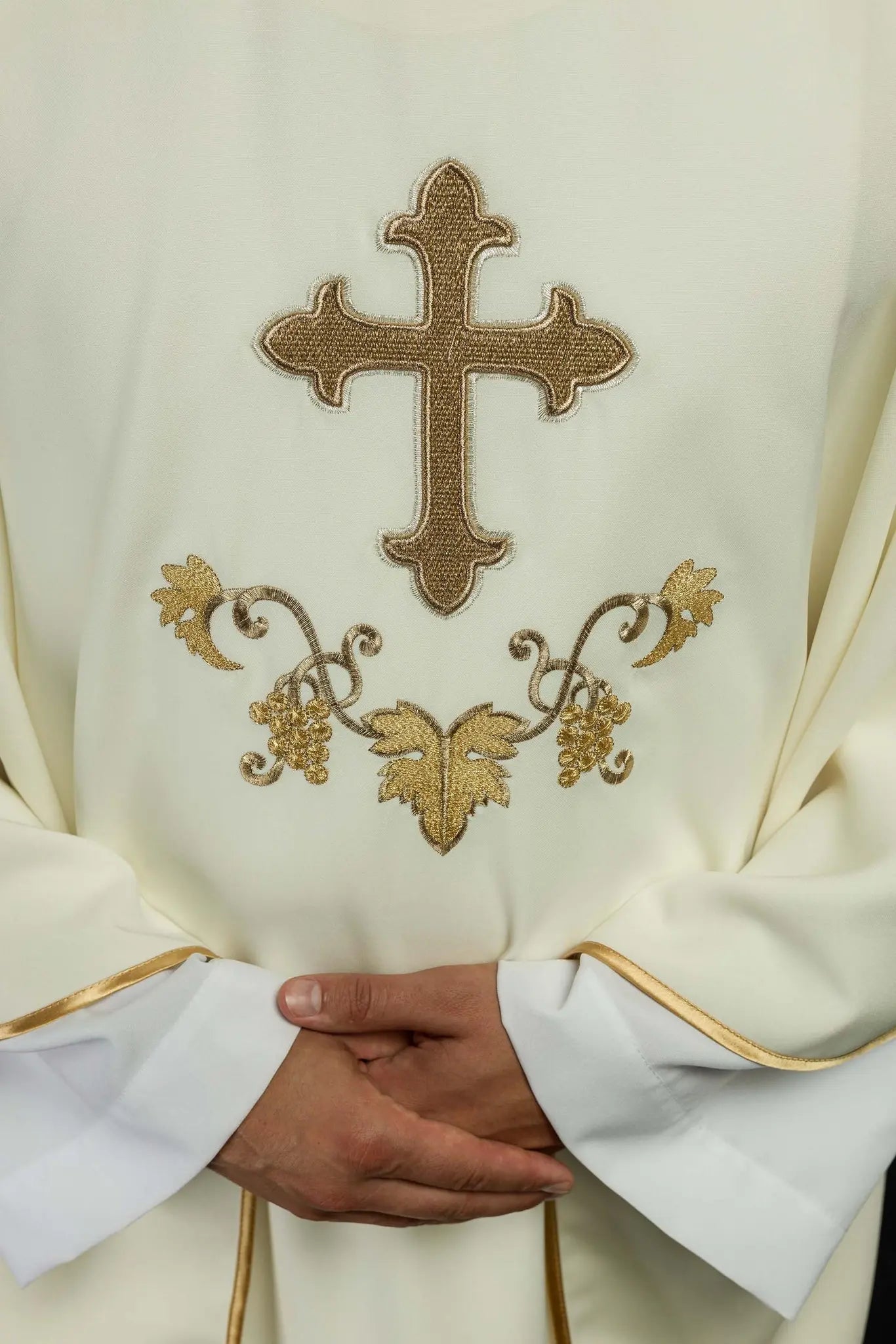 Ecru Embroidered Chasuble with Cross Motif and Wide Collar