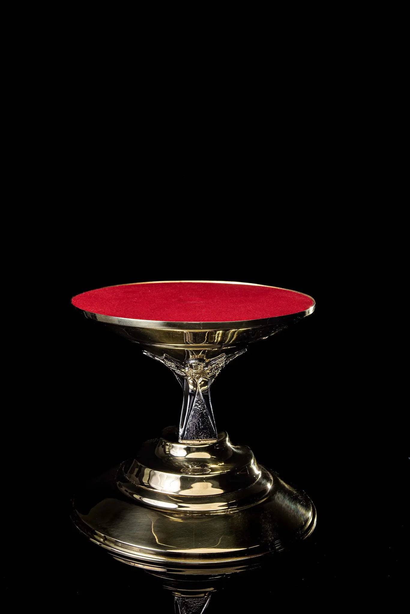 Handmade gold-plated brass monstrance throne with angel motif and red lining