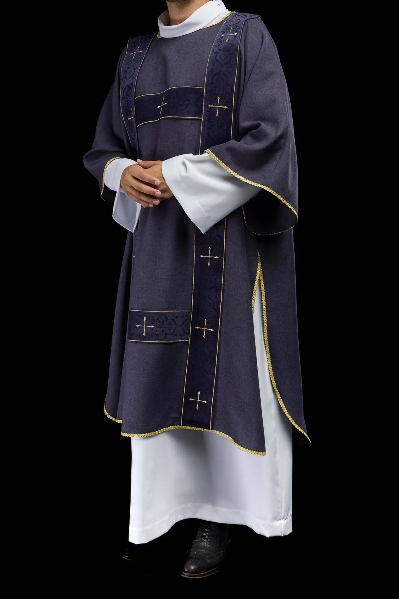 Dalmatic with velvet stripes and embroidered gold crosses purple