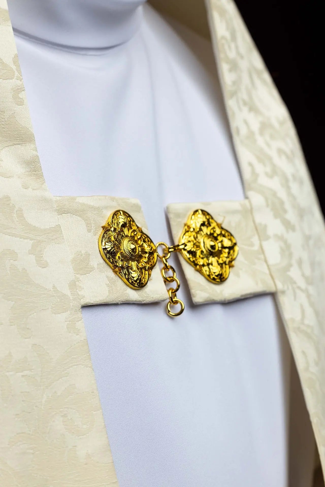 Ecru Humeral Veil with Paschal Lamb Embroidery