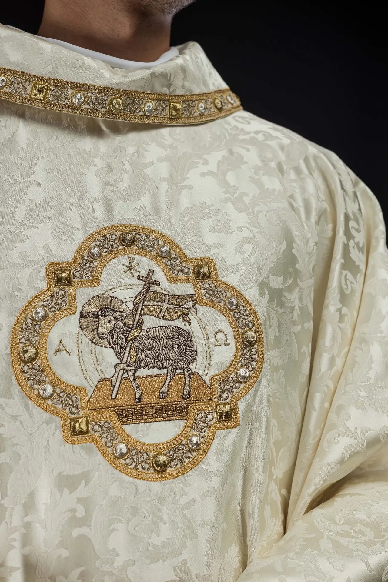 Chasuble with Easter lamb sewn on decorative fabric