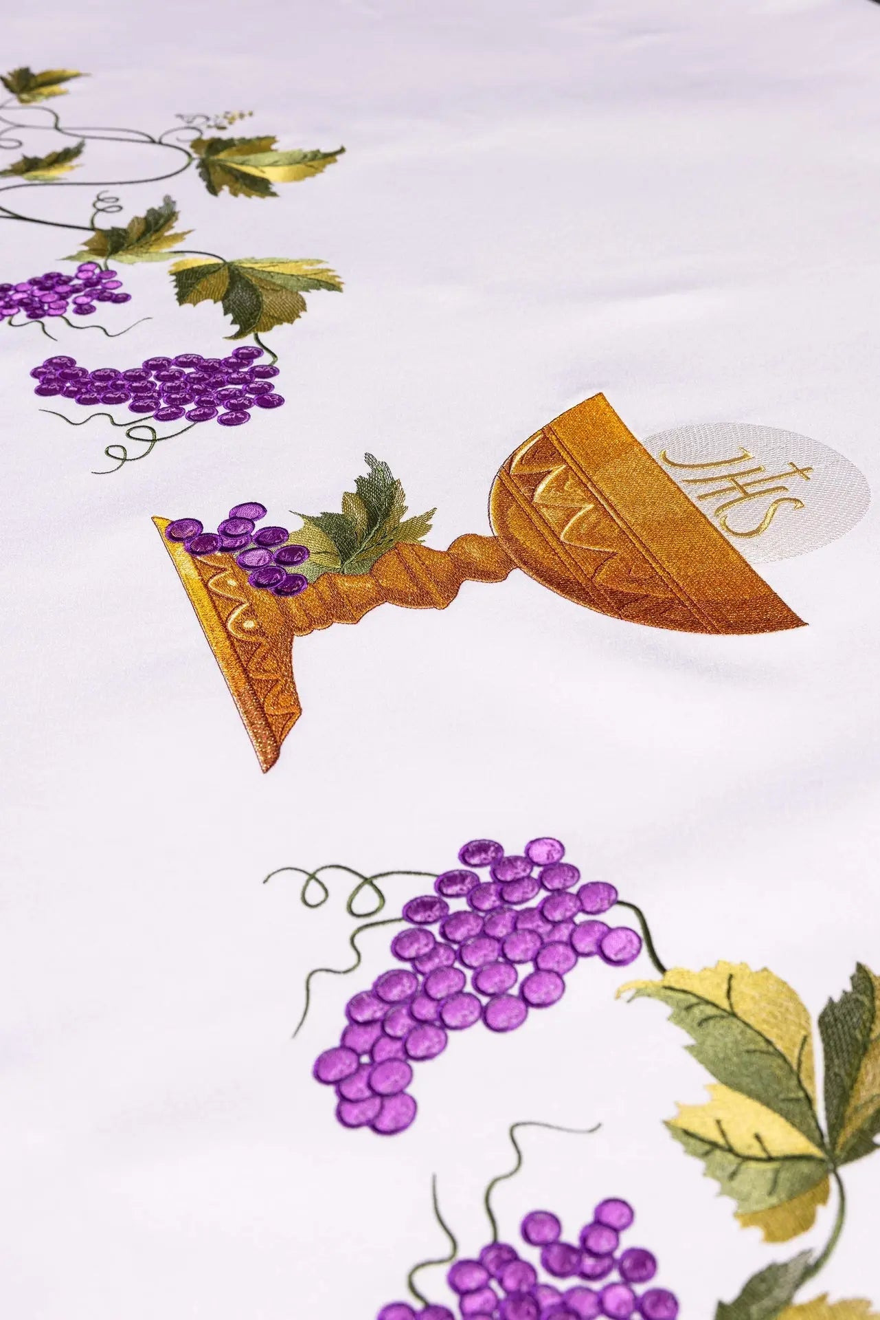 Altar Cloth with Eucharistic Chalice Embroidery