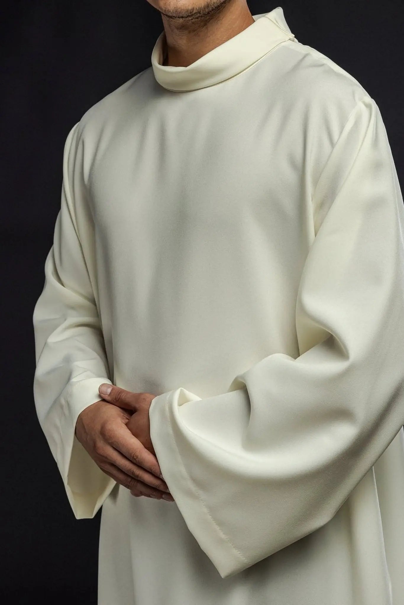 Priest's robe plain ecru