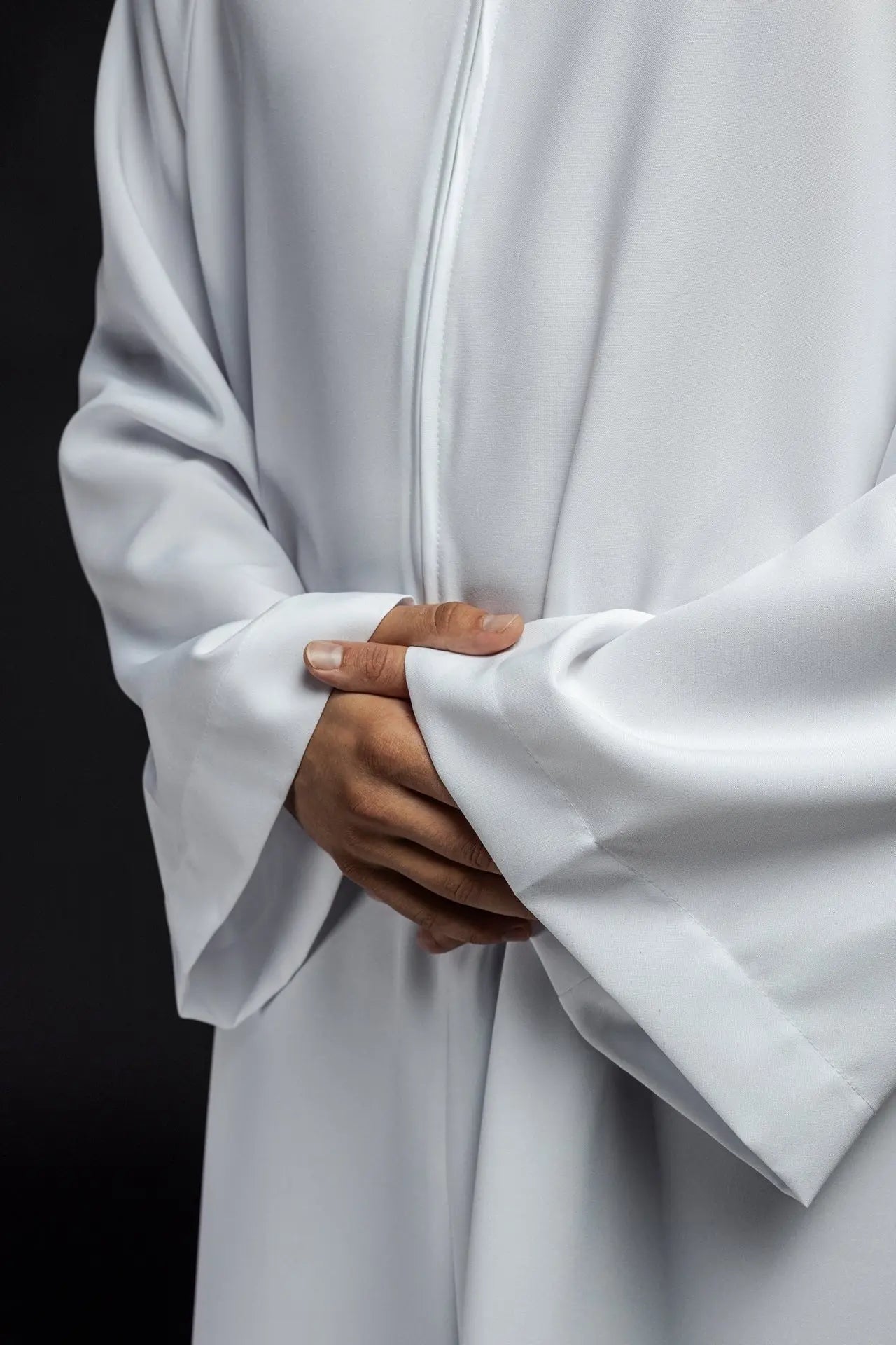 Priest's robe zip front White