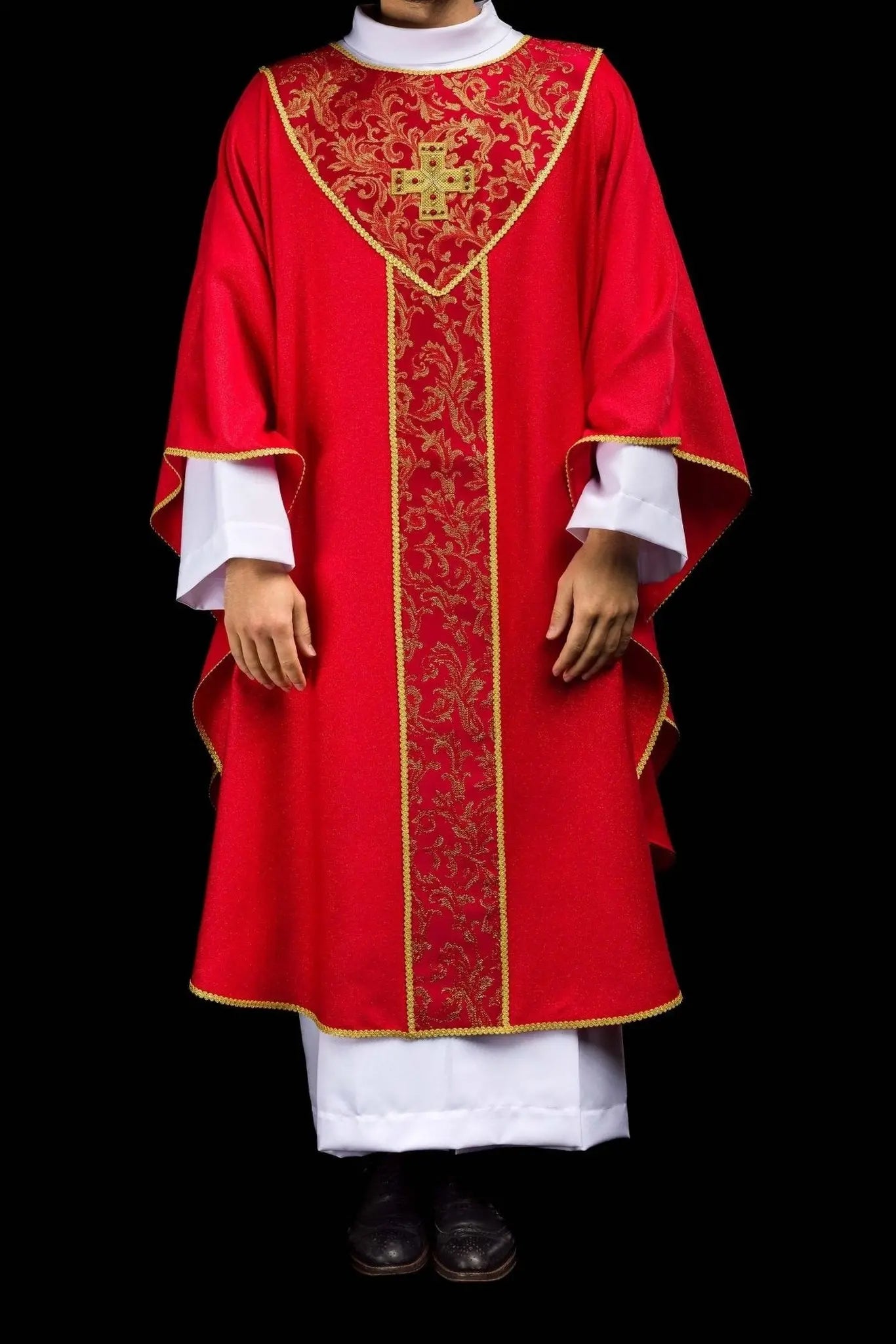 Red chasuble with cross and jacquard fabric