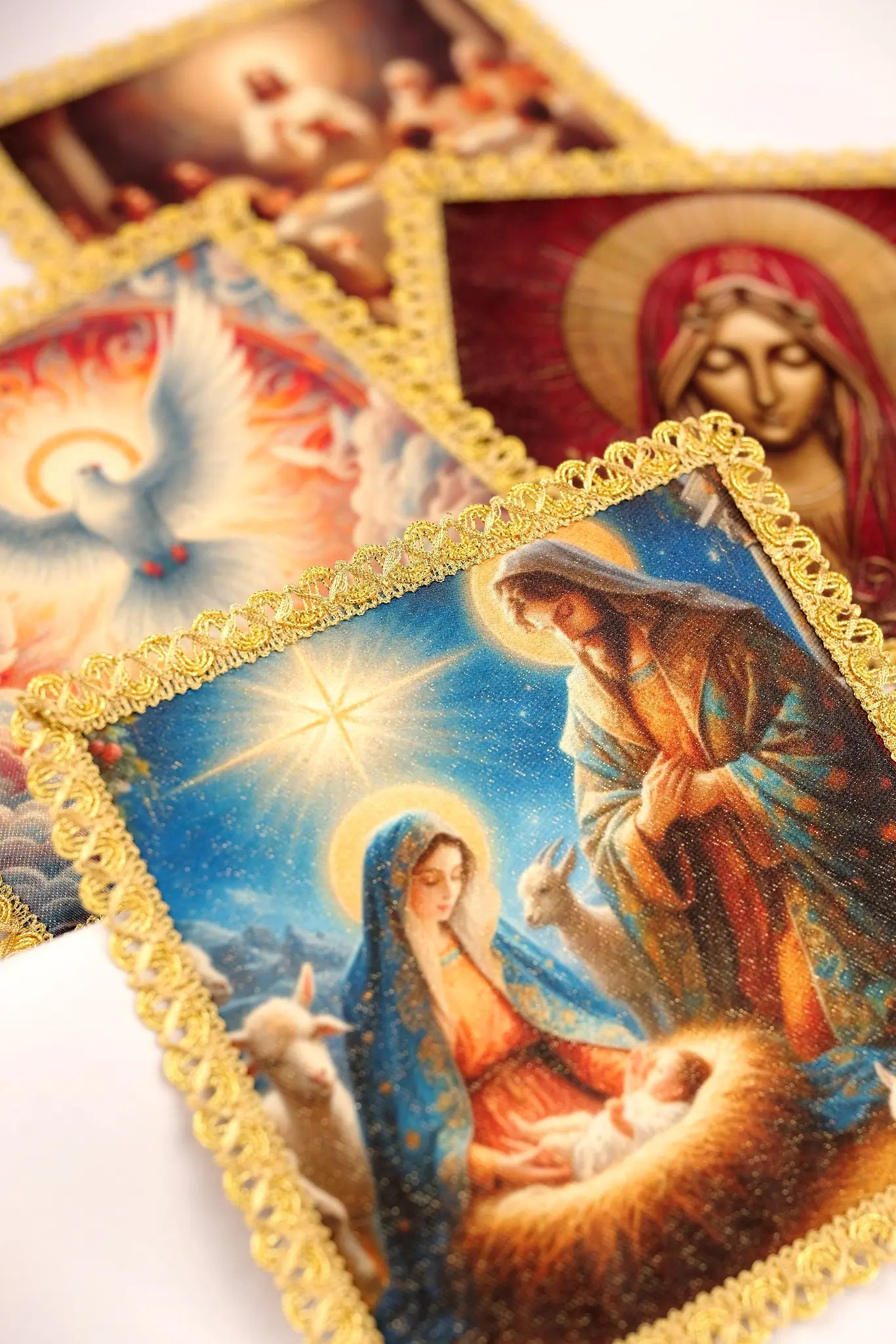 Zestaw czterech palików do różnych uroczystości liturgicznych