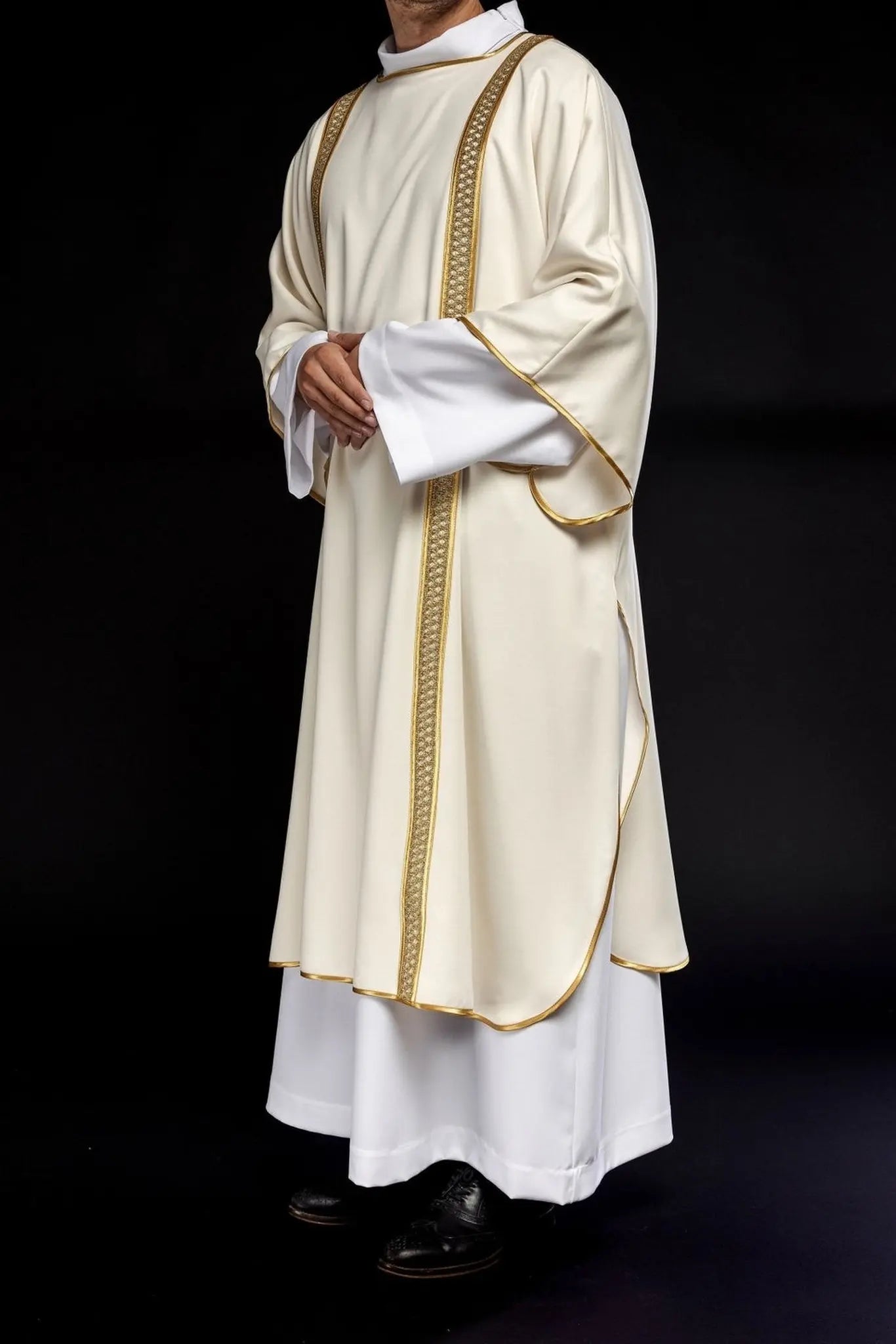 Ecru Dalmatic Decorated with Gold Bands
