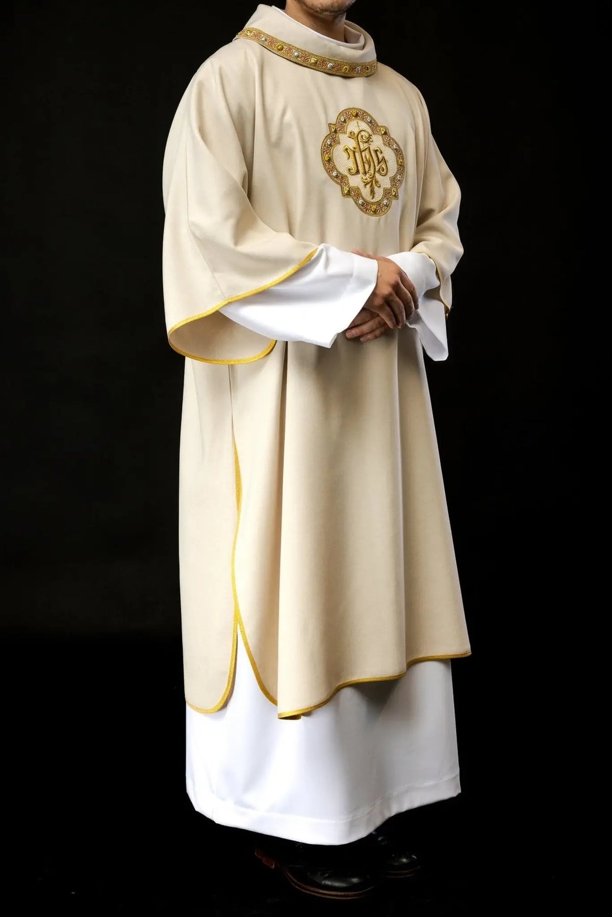 Dalmatica with IHS symbol and ecru collar