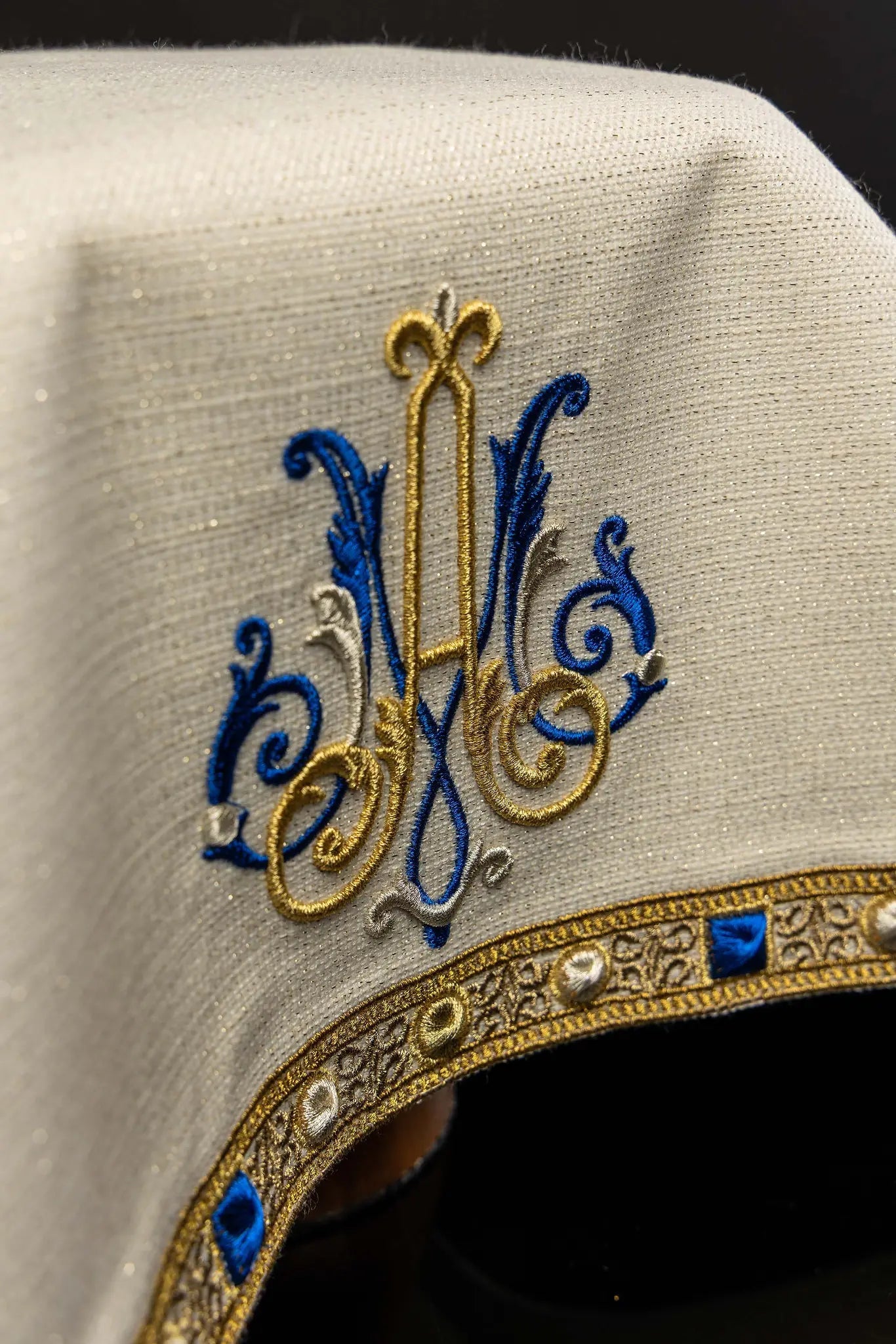 Ecru Chalice Veil with Marian Embroidery - HAFTINA ATELIER
