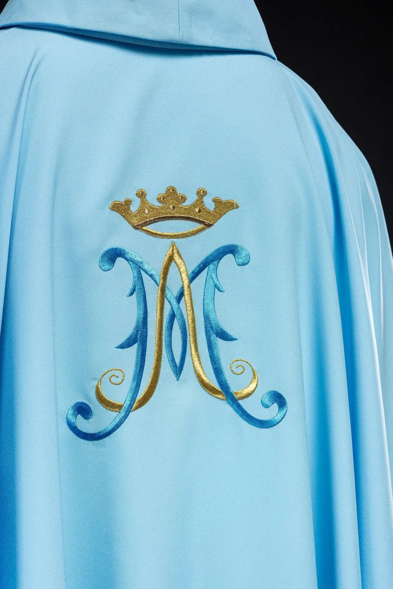 Blue chasuble embroidered with Marian motif