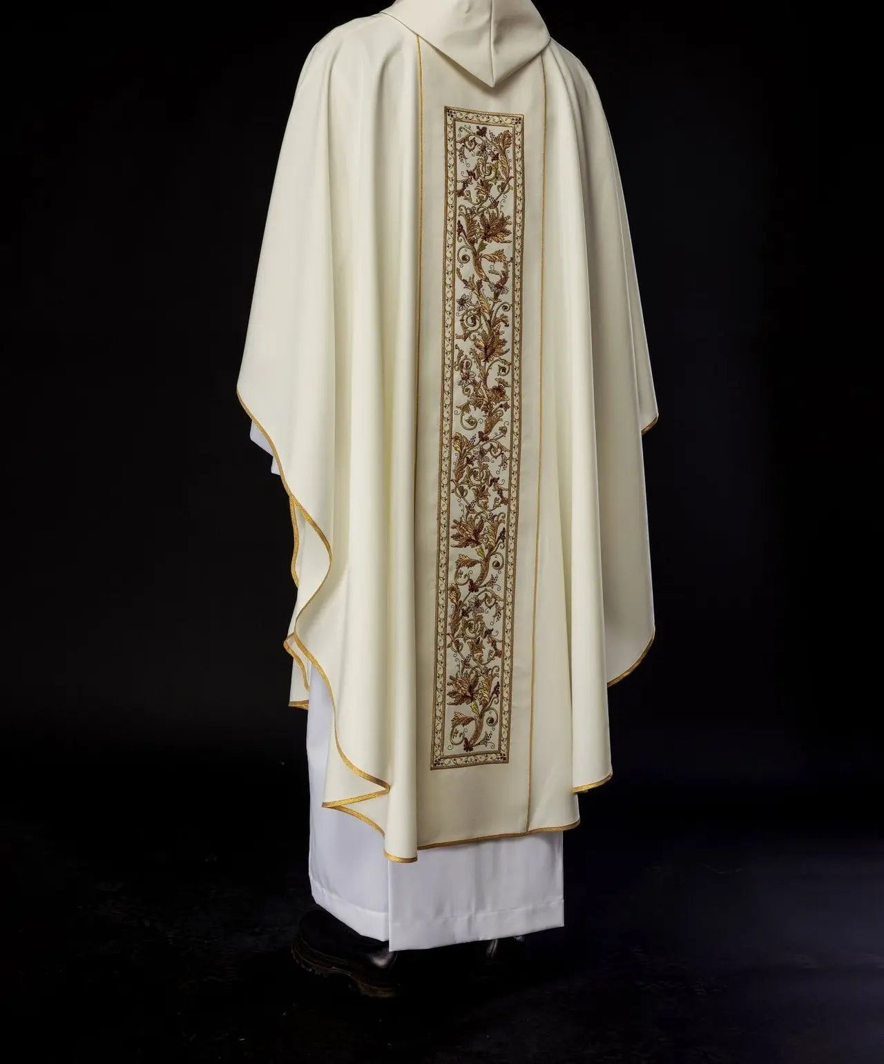 Richly decorated chasuble with IHS motif in ecru colour