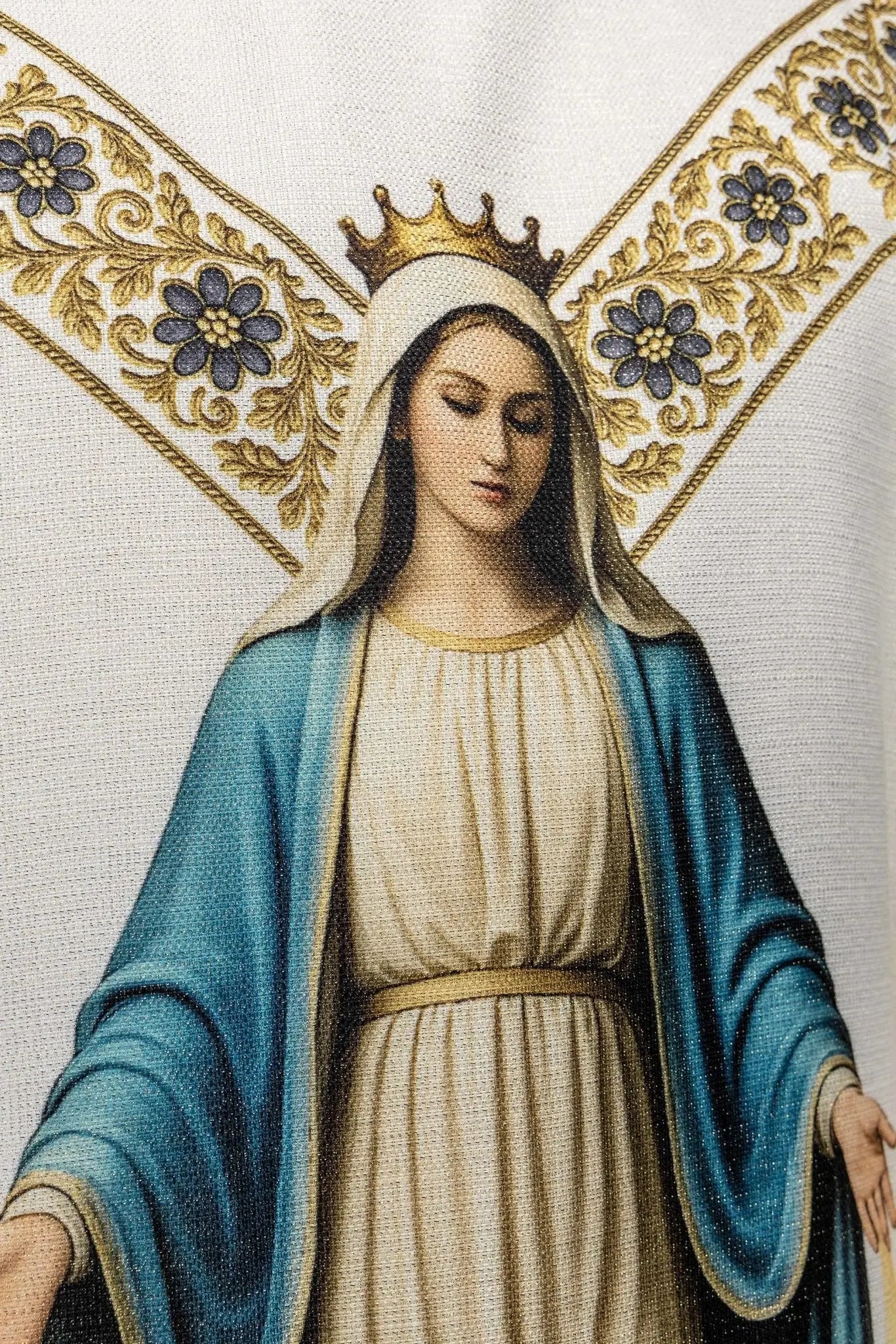 Ecru chasuble with printed image of the Immaculate Conception