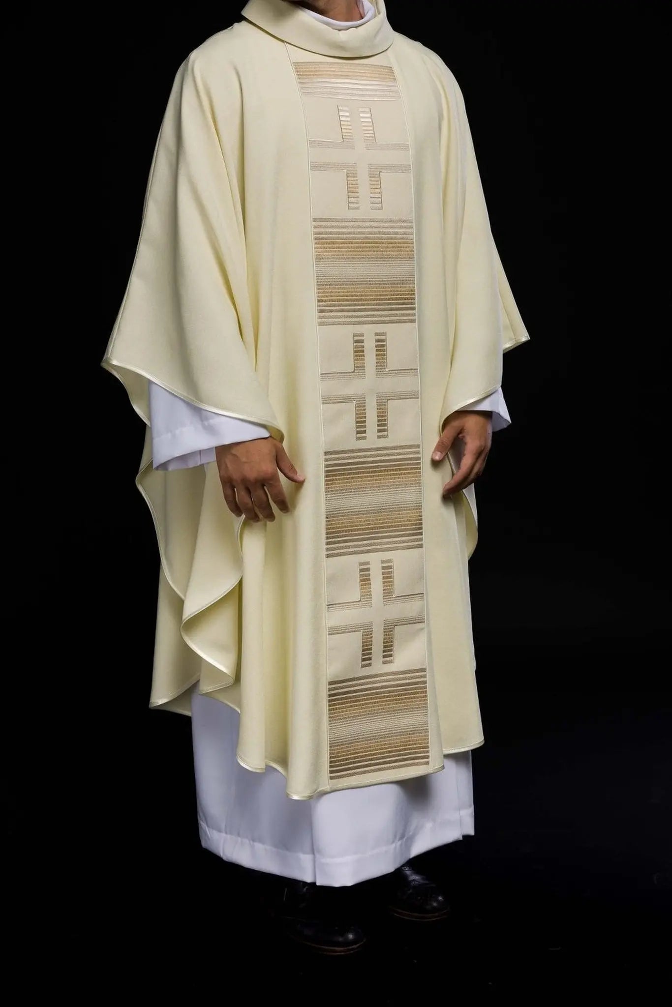 Embroidered chasuble with Crosses