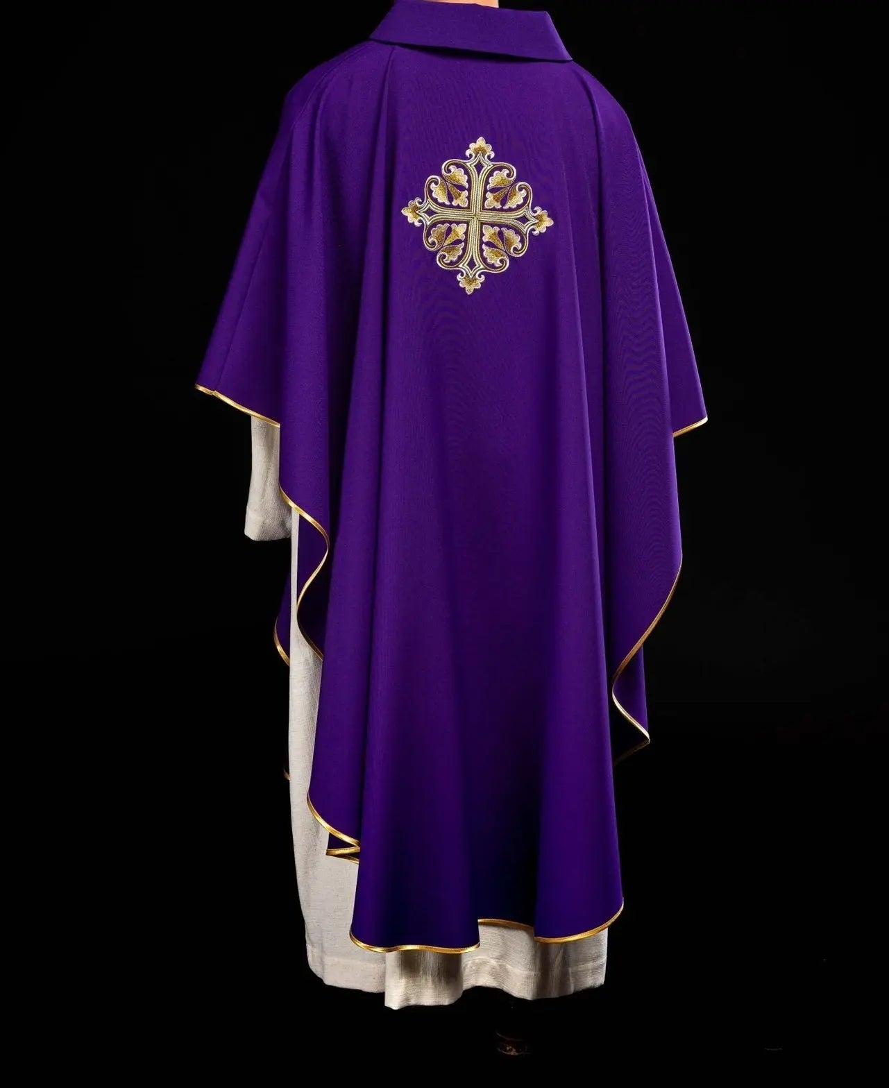 Embroidered Purple Chasuble with Decorated Cross and Wide Collar