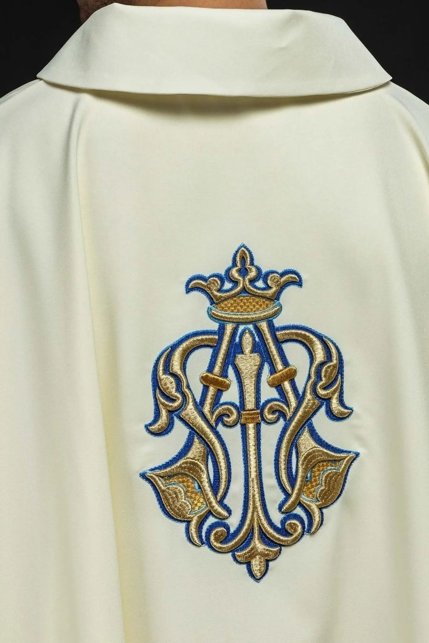 Embroidered Ecru Chasuble with Marian Symbol and Wide Collar