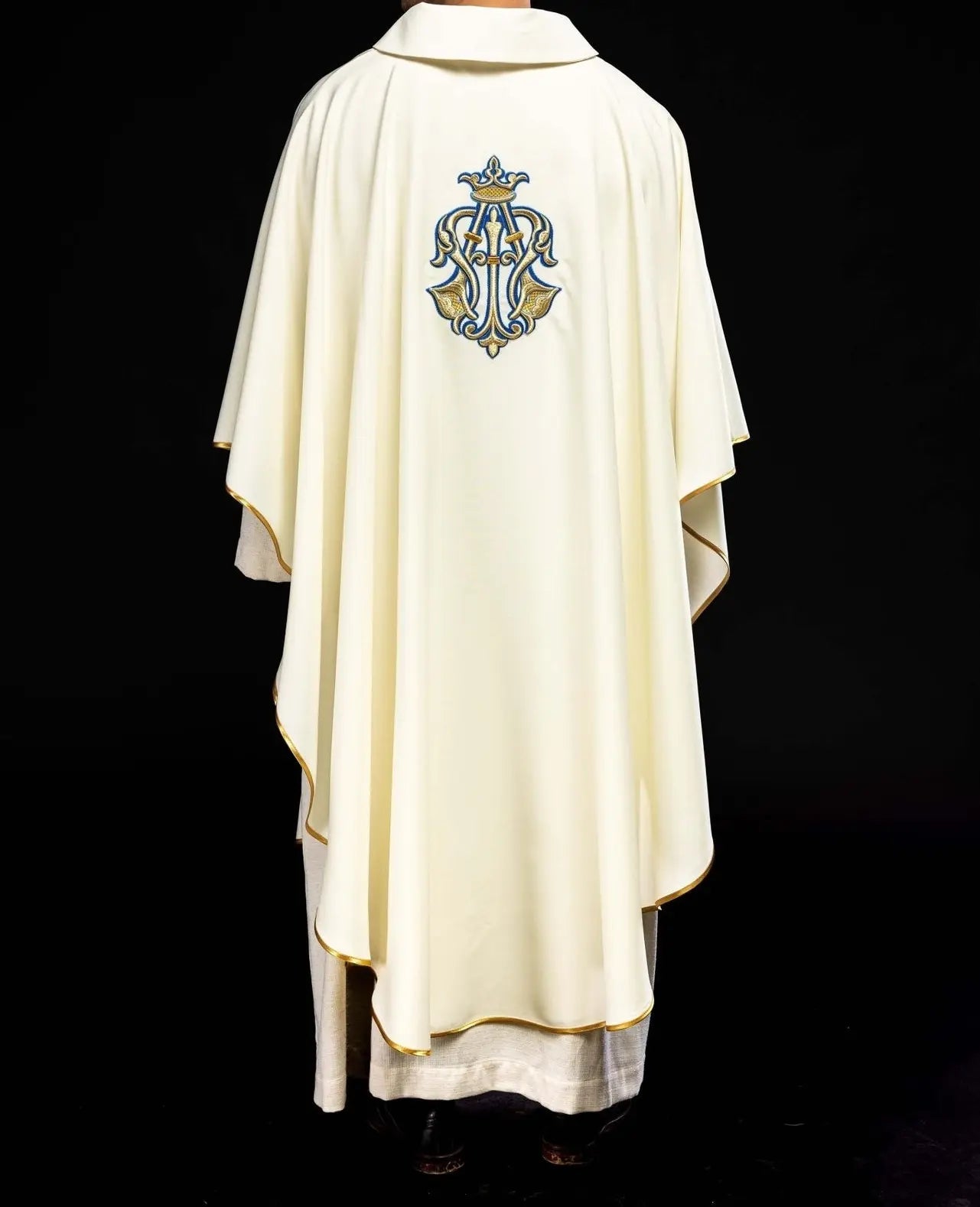 Embroidered Ecru Chasuble with Marian Symbol and Wide Collar