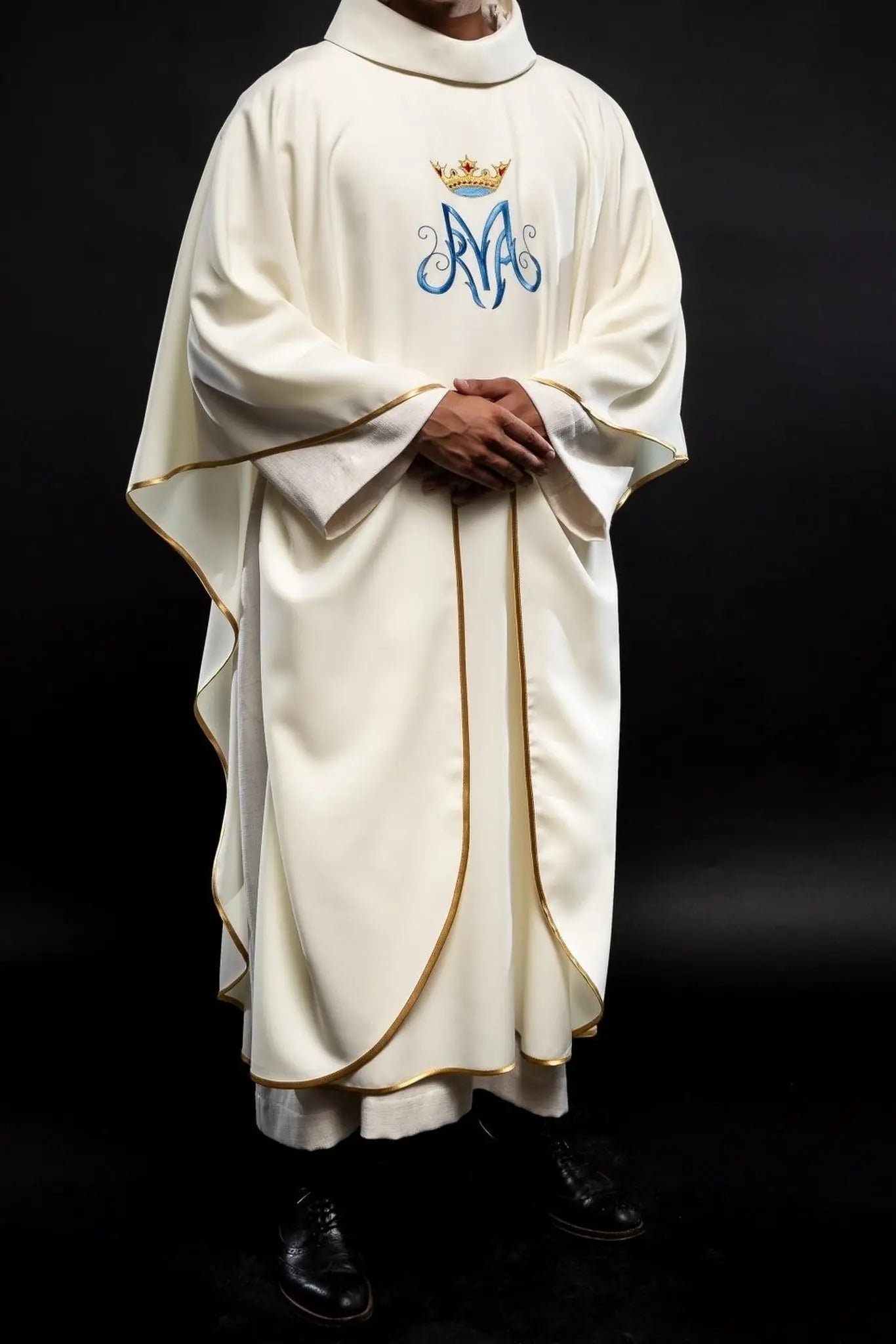 Ornat liturgiczny maryjny w kolorze ecru