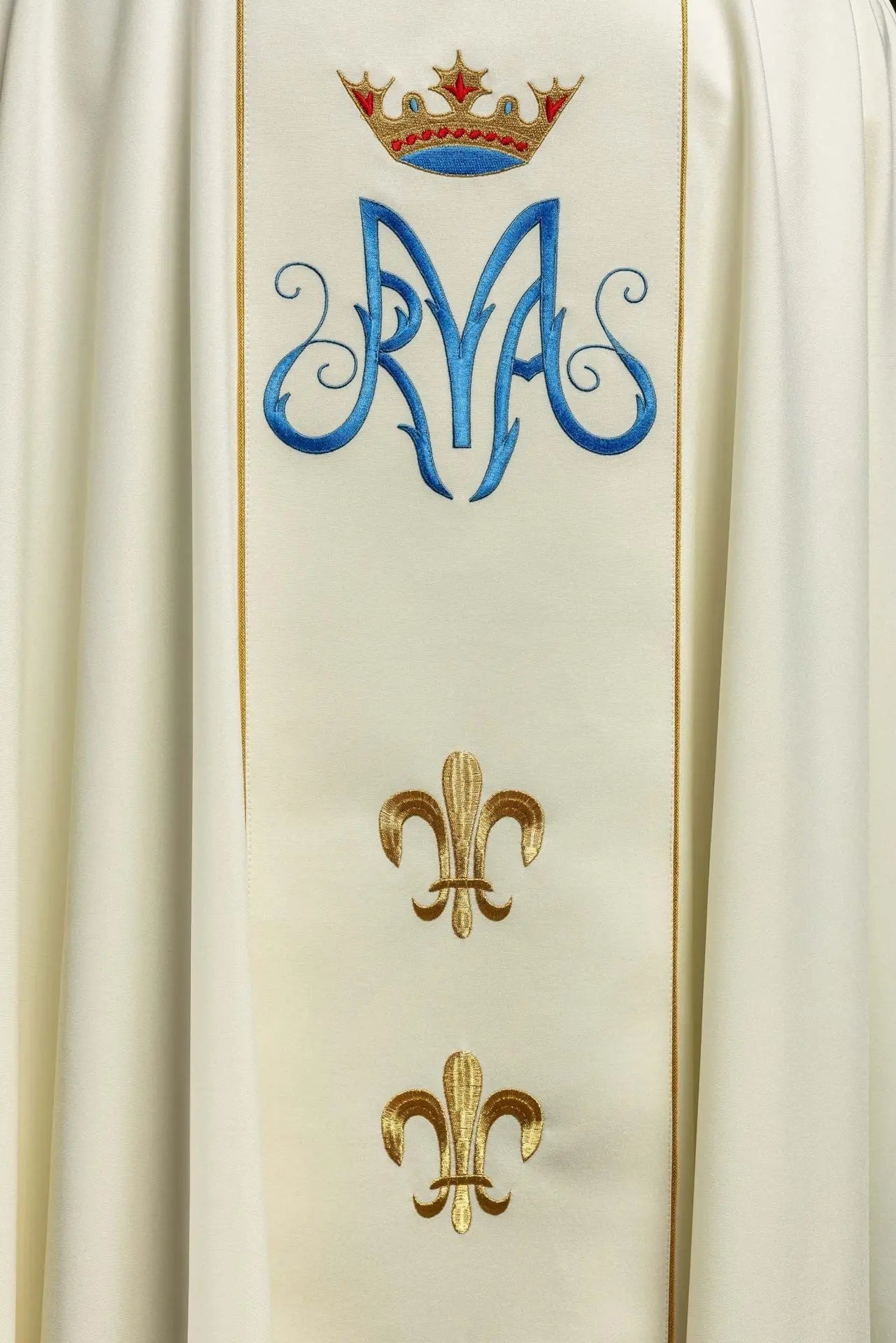 Chasuble of Our Lady of Czestochowa in ecru