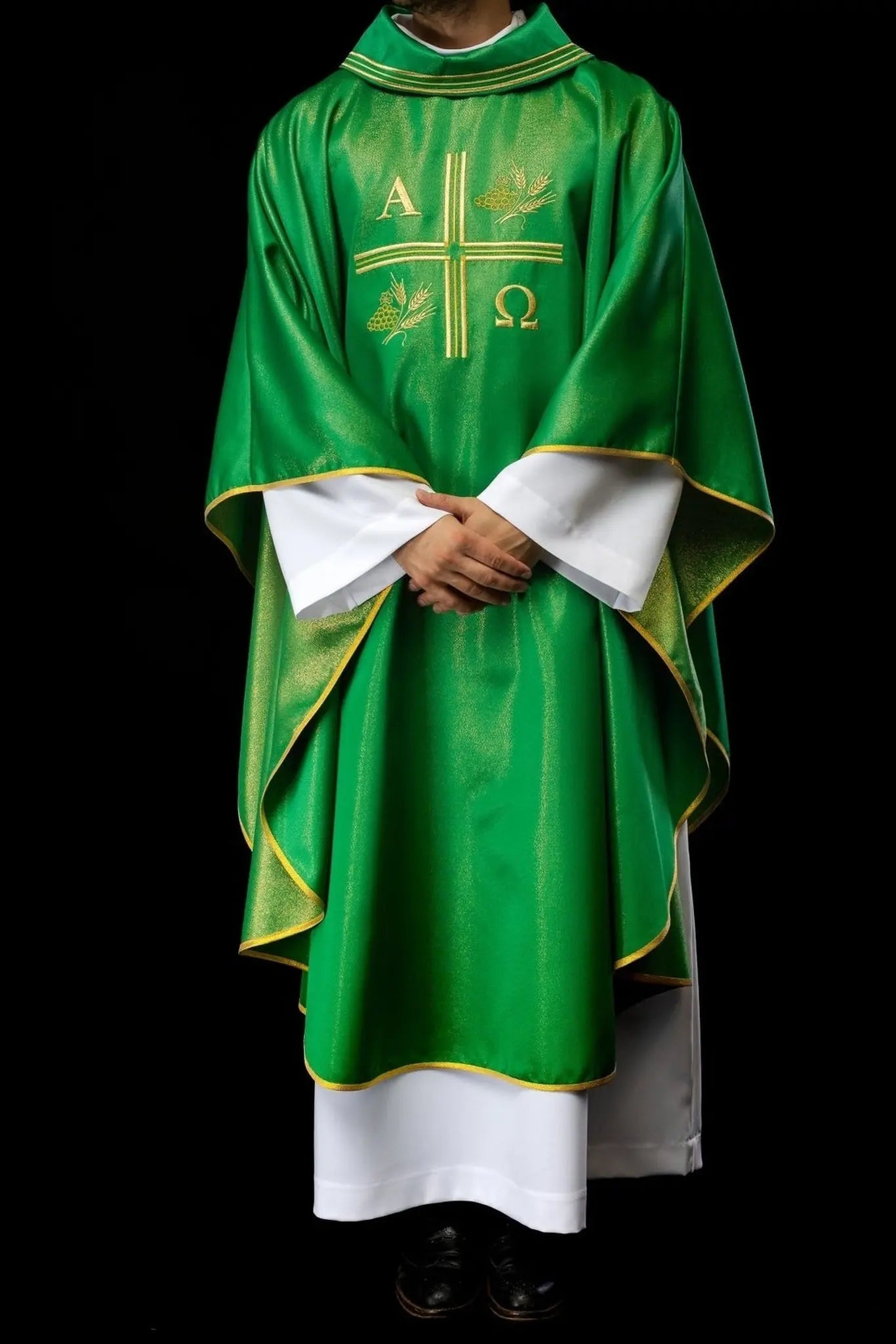 Chasuble with embroidered cross, Alpha and Omega motifs and ears in green