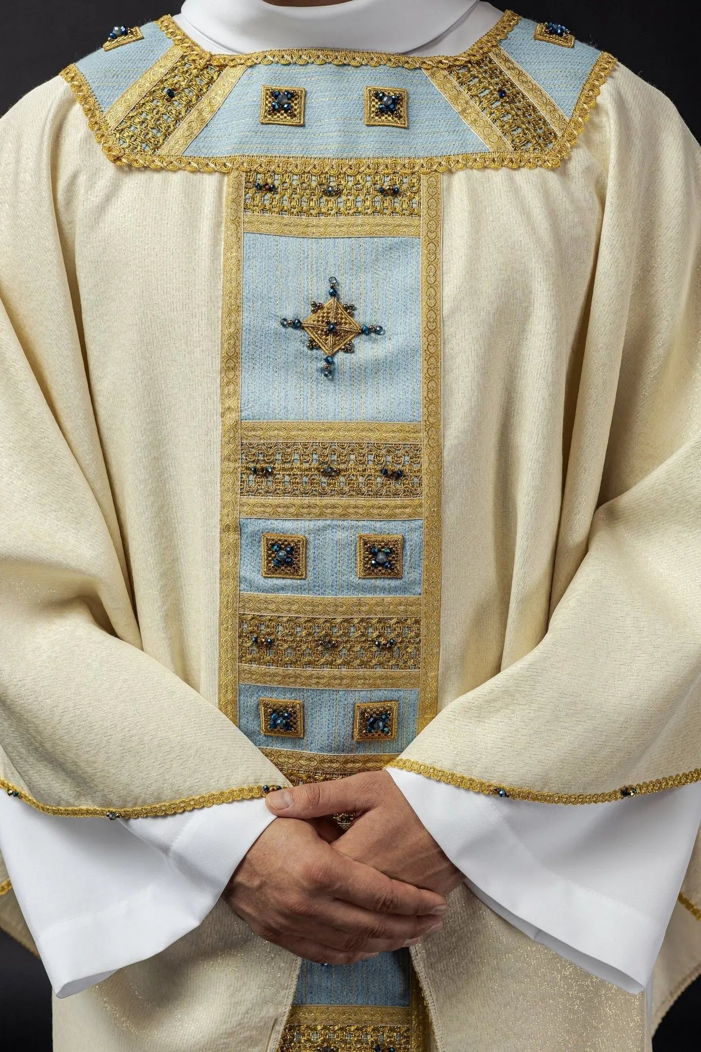 Handmade Marian Chasuble with Natural Stones – Handmade 7004 Collection