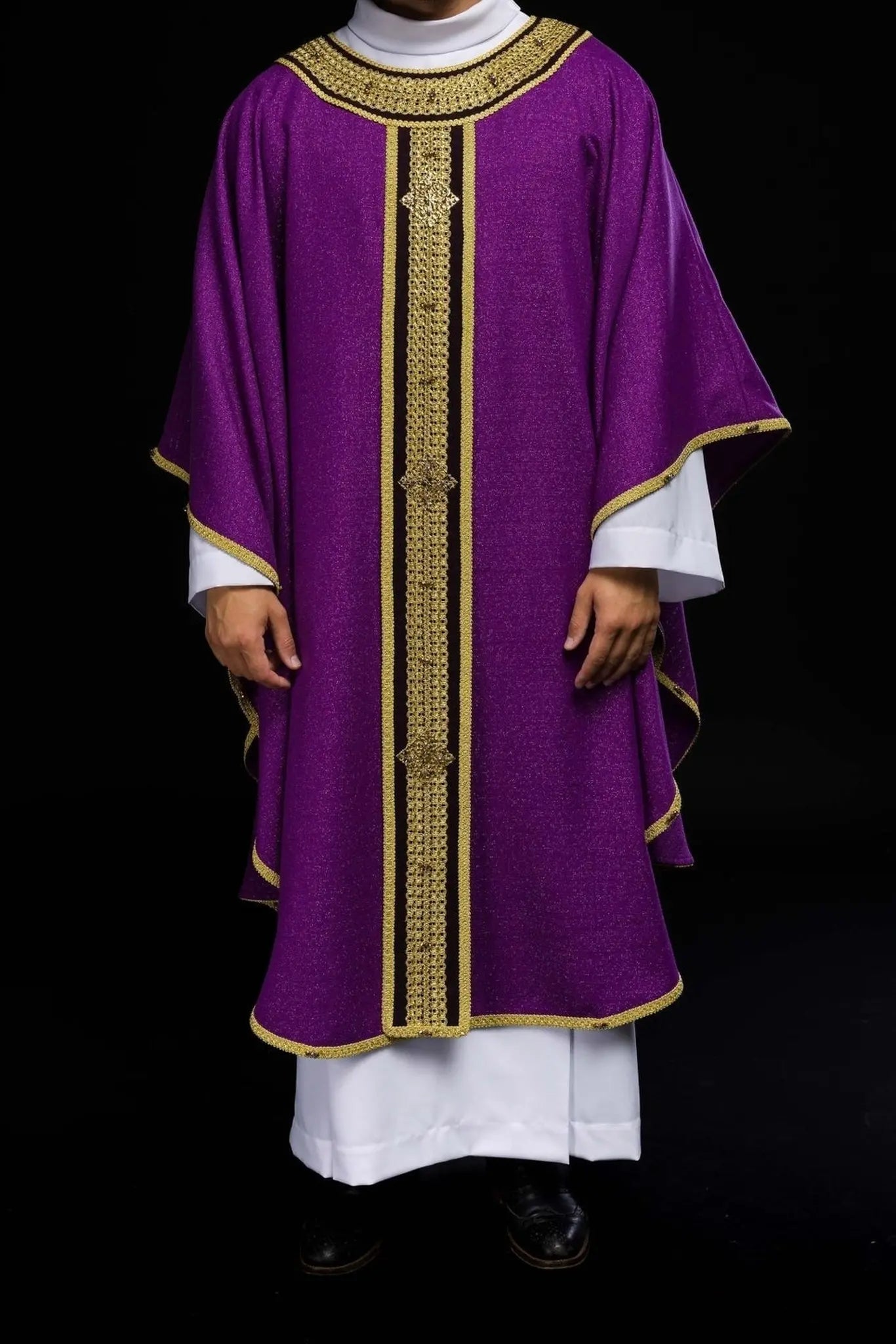 Handmade Chasuble with Natural Stones – Collection Handmade 7001