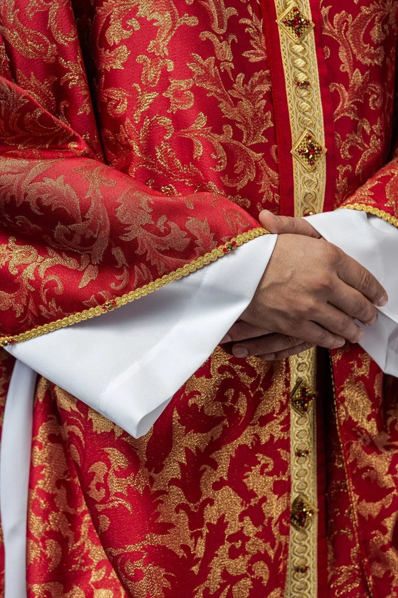 Handmade Chasuble with Natural Stones – Handmade 7003 Collection