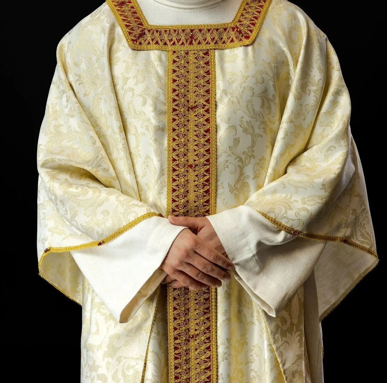 Handcrafted Liturgical Chasuble with Natural Stones – Model 7009