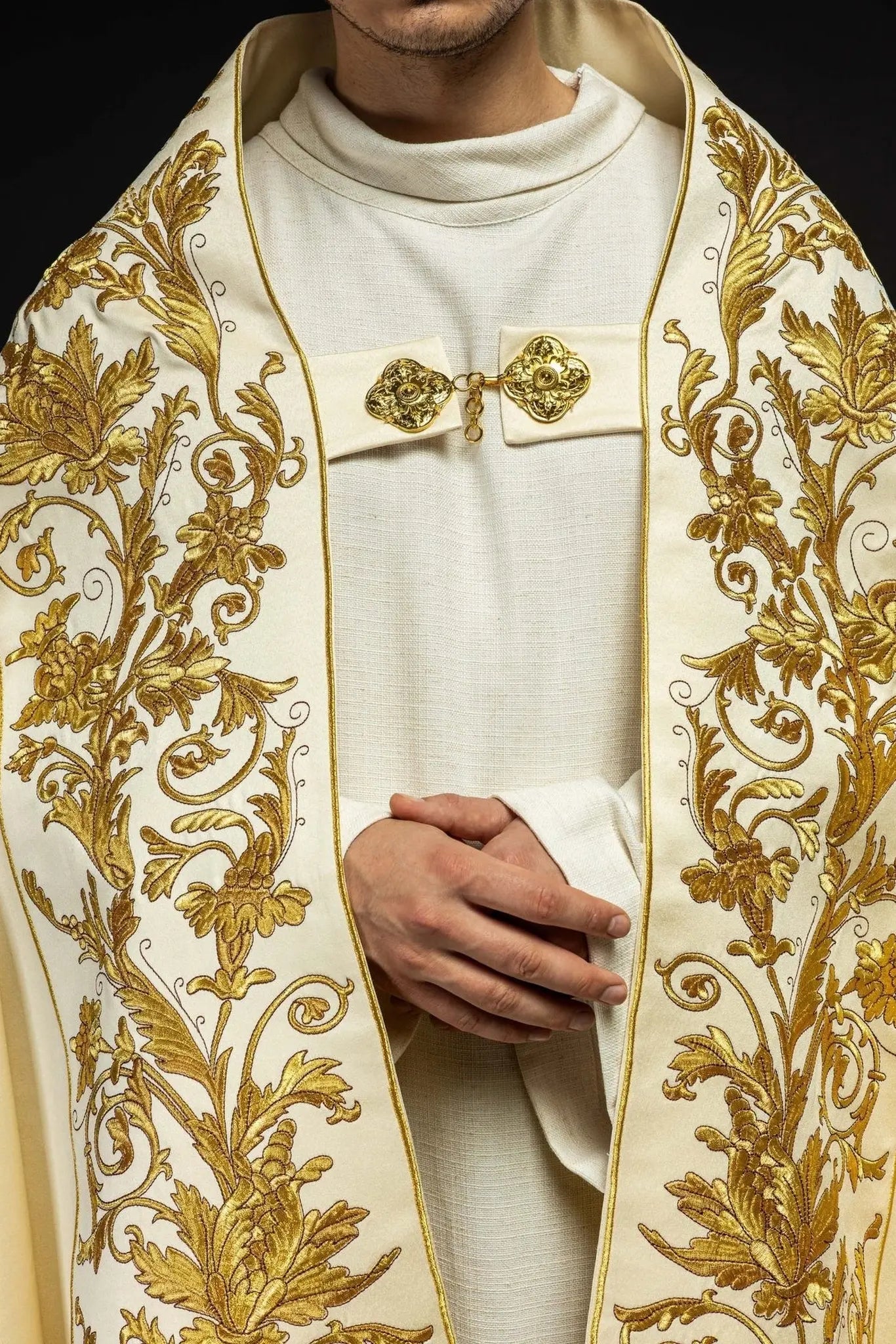 Roman Satin Cope – Ecru with Embroidered Eucharistic Chalice