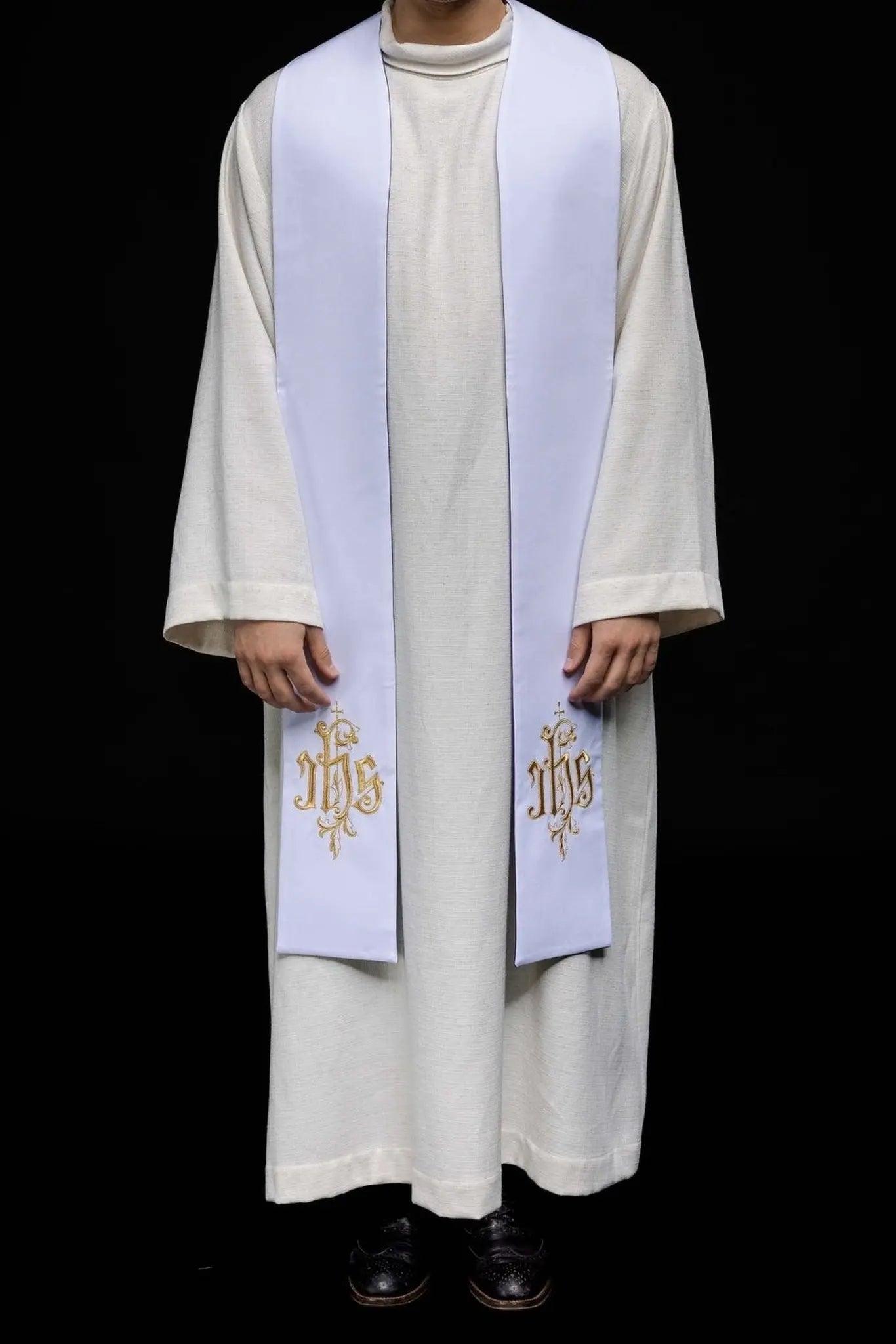 Double-sided embroidered stole IHS purple and white