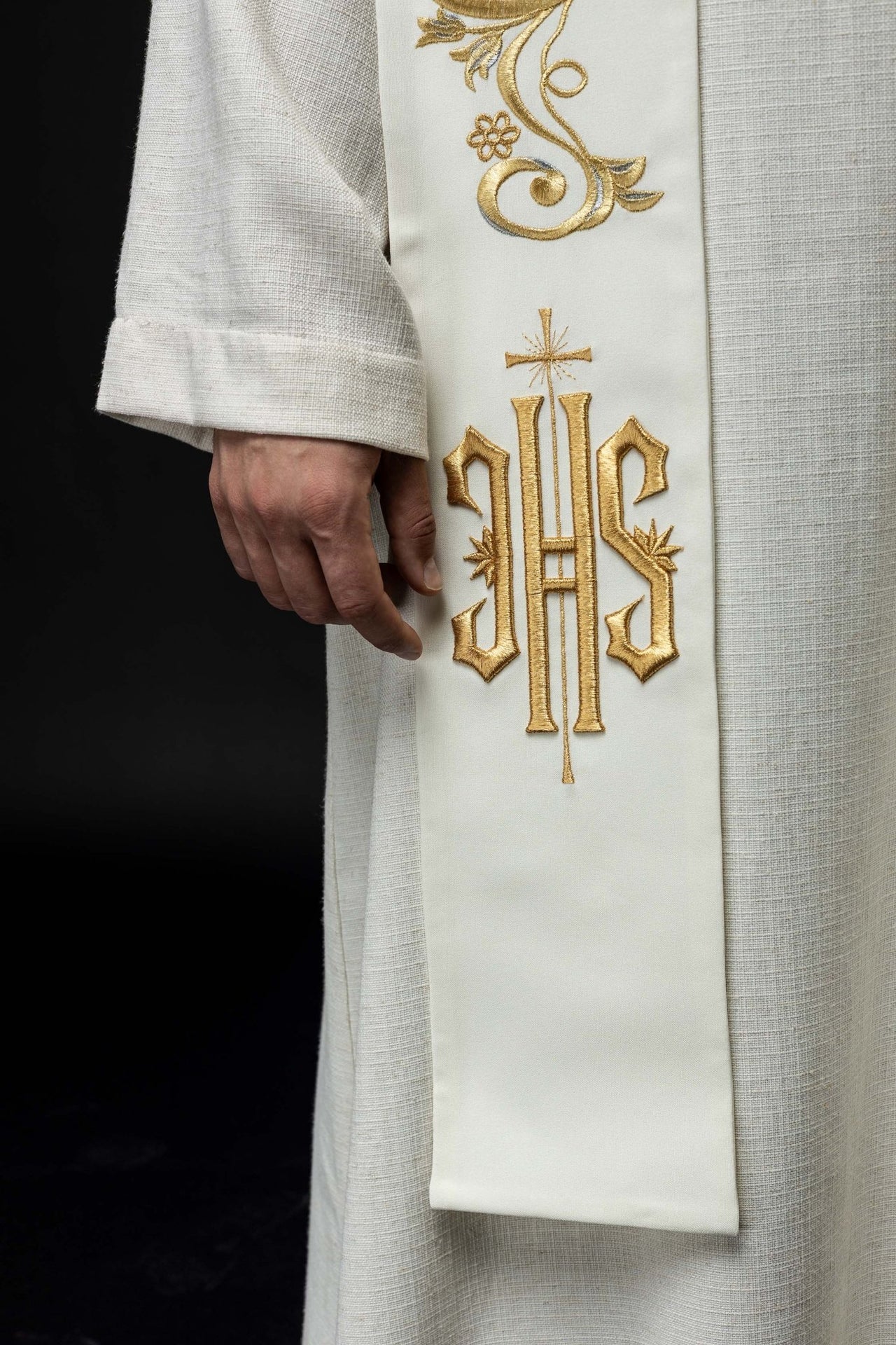 Stuła haftowana IHS ecru