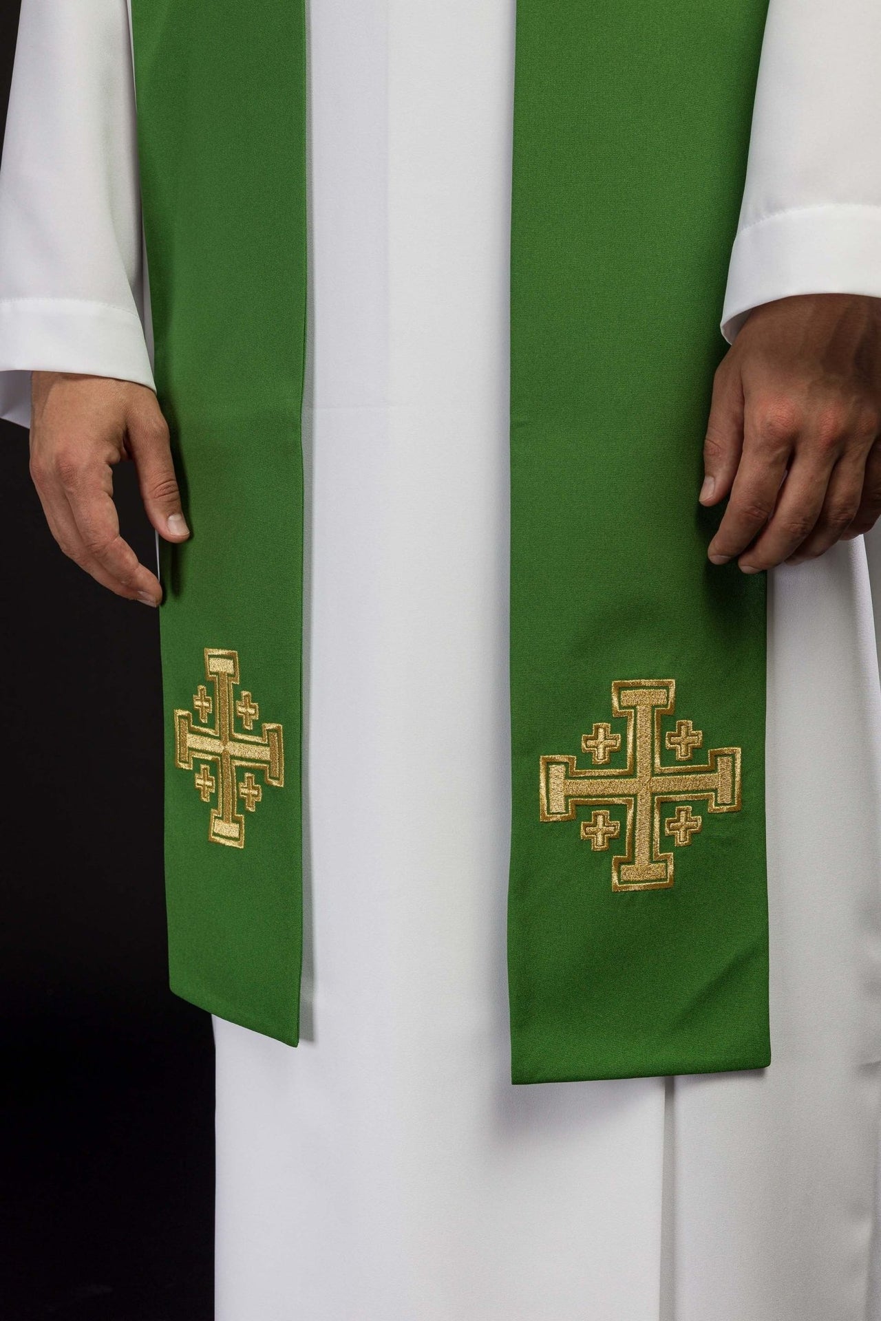 Stuła kapłańska haftowana zielona Krzyż Jerozolimski