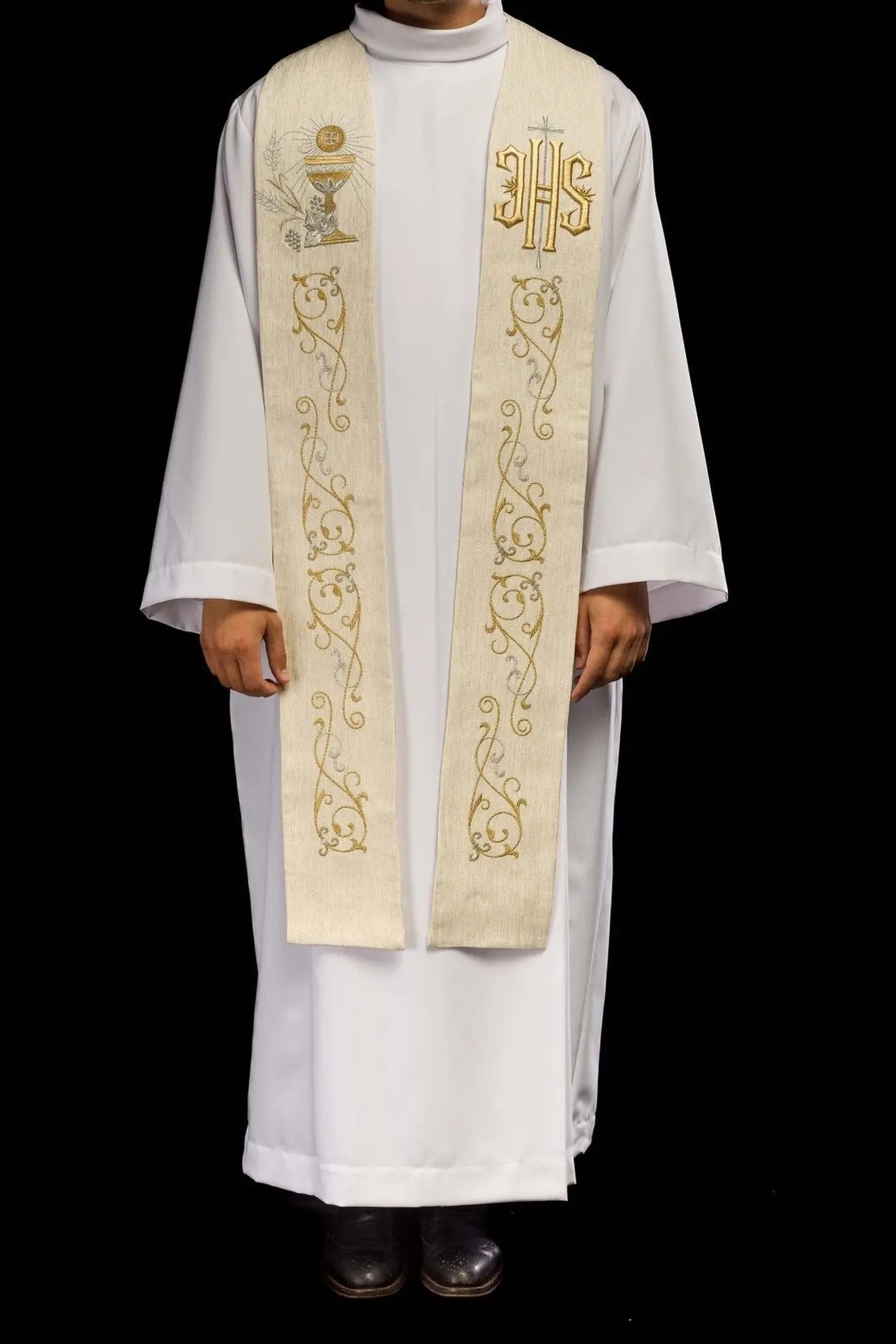 Stuła kapłańska z haftowanym IHS i eucharystycznym kielichem ecru