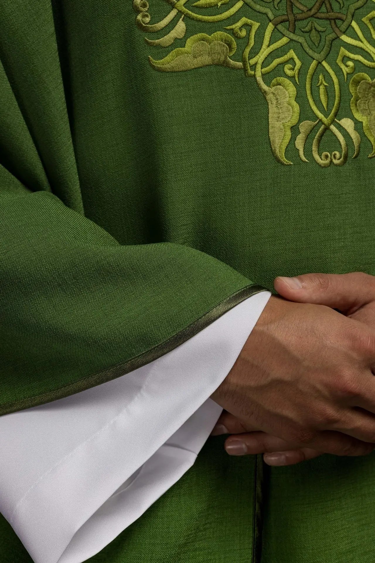 Green chasuble with embroidery of the Cross