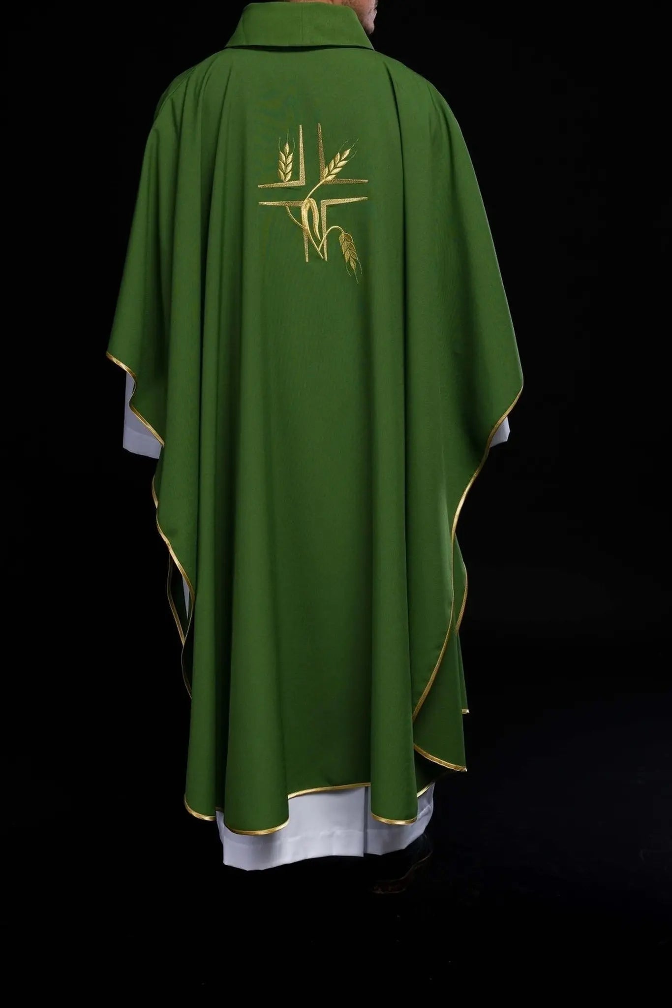 Green chasuble with embroidery of the Cross and Spikes