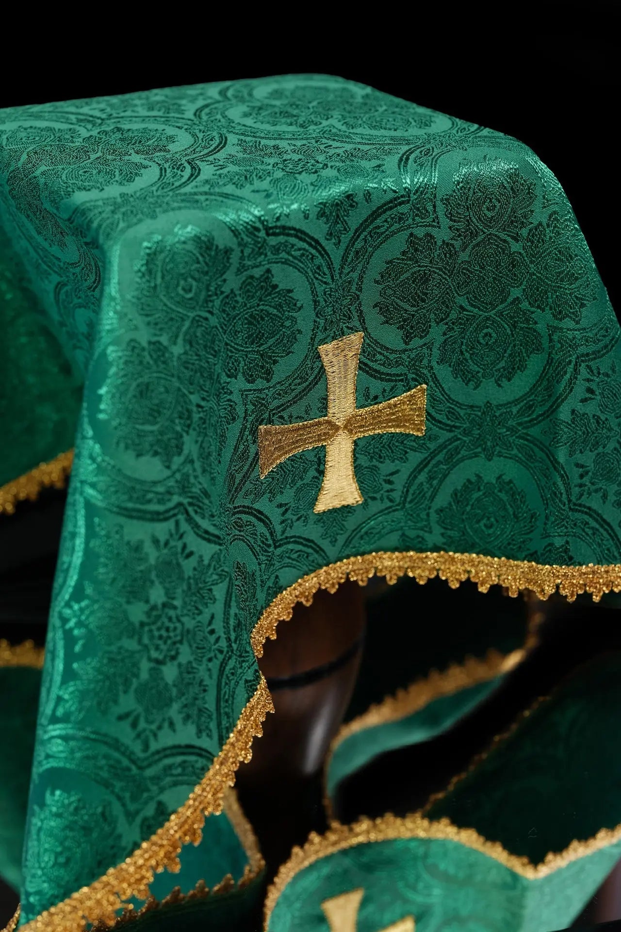 Zestaw welonów kielichowych w czterech kolorach liturgicznych