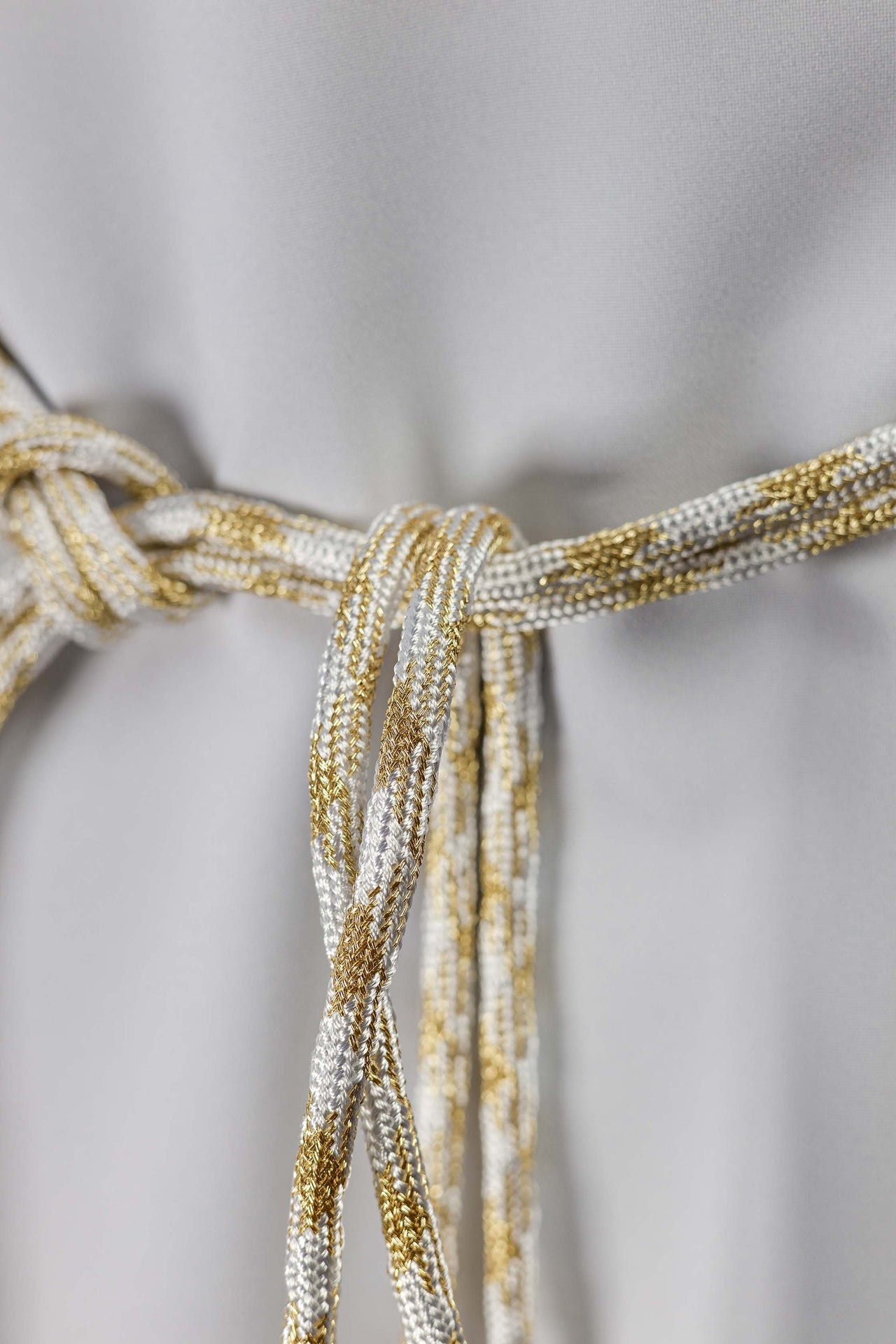 Cingulum liturgiczne biało-złote