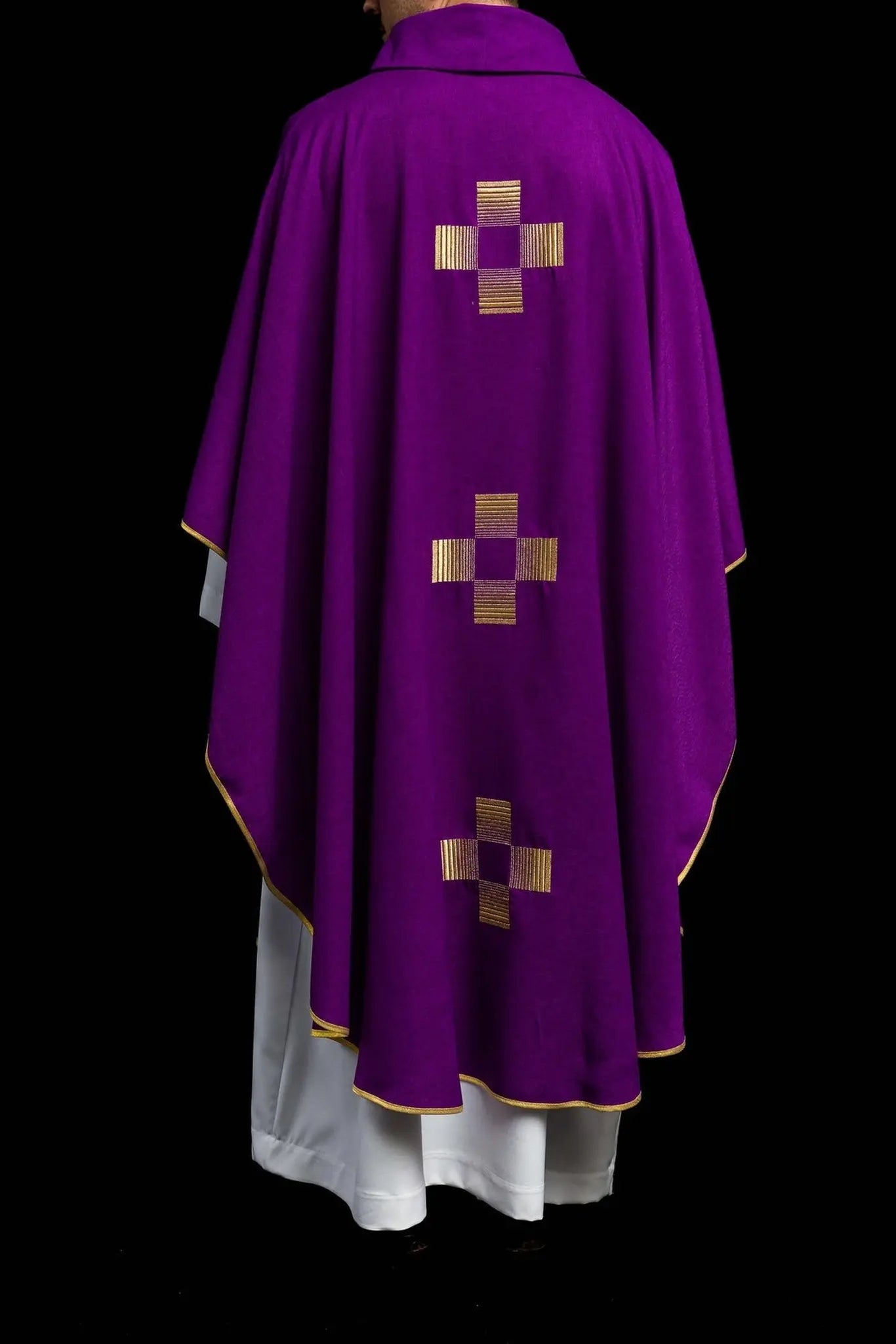 Chasuble with embroidered Crosses in purple