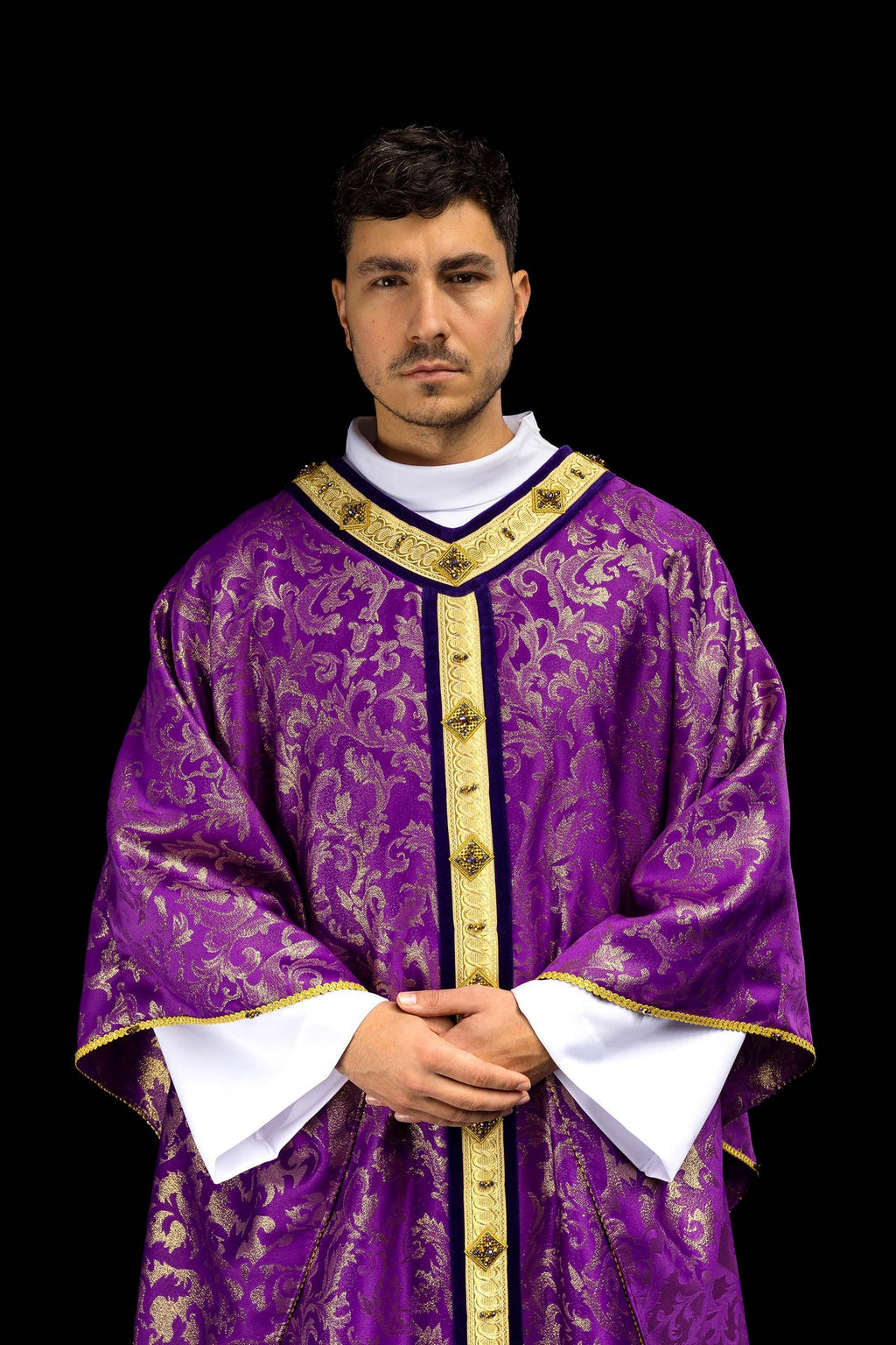 Ręcznie wykonany ornat z naturalnymi kamieniami Handmade 7003