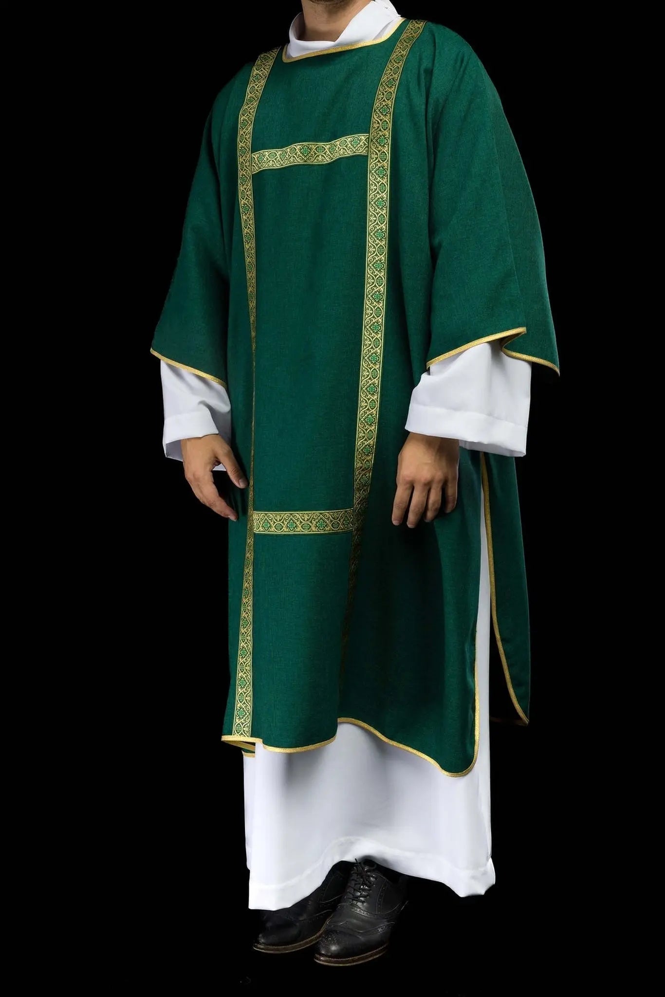 Green Dalmatic Decorated with Gold Jacquard Ribbons