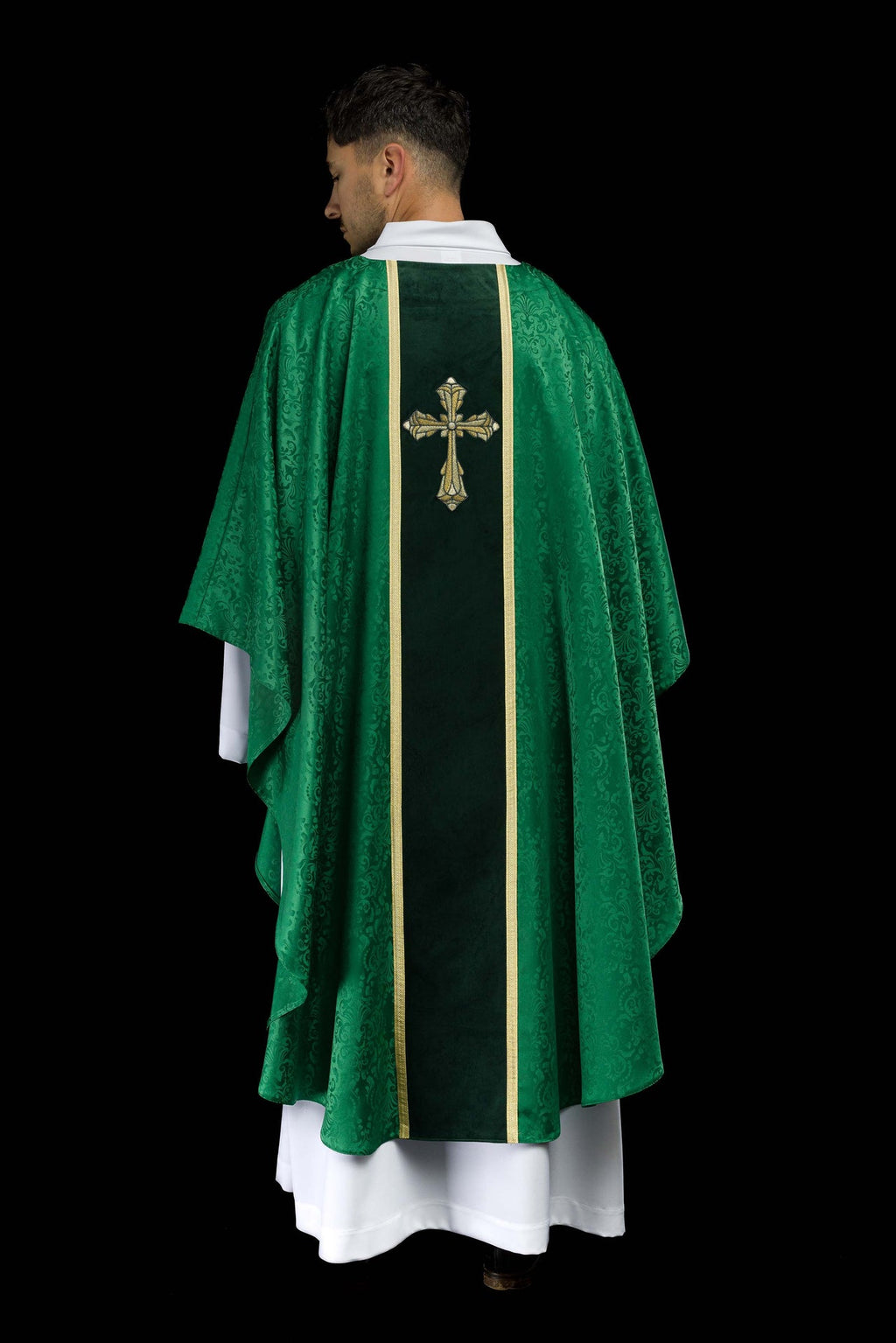 Ornat liturgiczny zielony z pasem i haftem krzyża na tkaninie żakardowej - ORNATY.PL