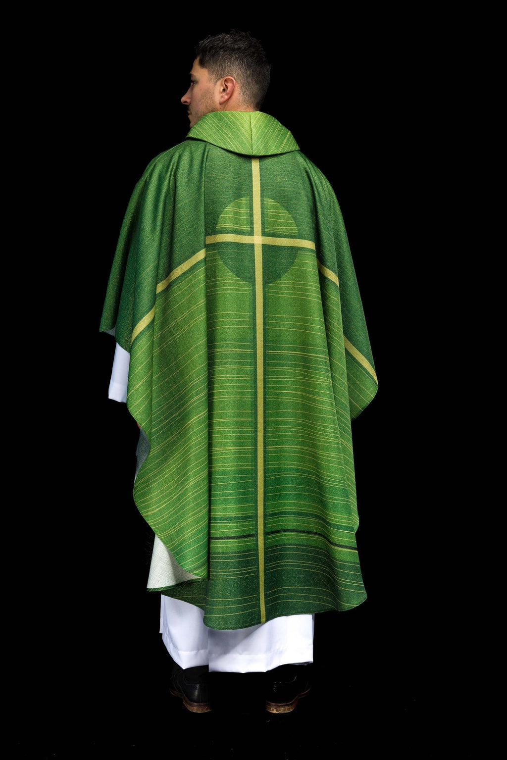 Ornat drukowany zielony z motywem krzyża - ORNATY.PL