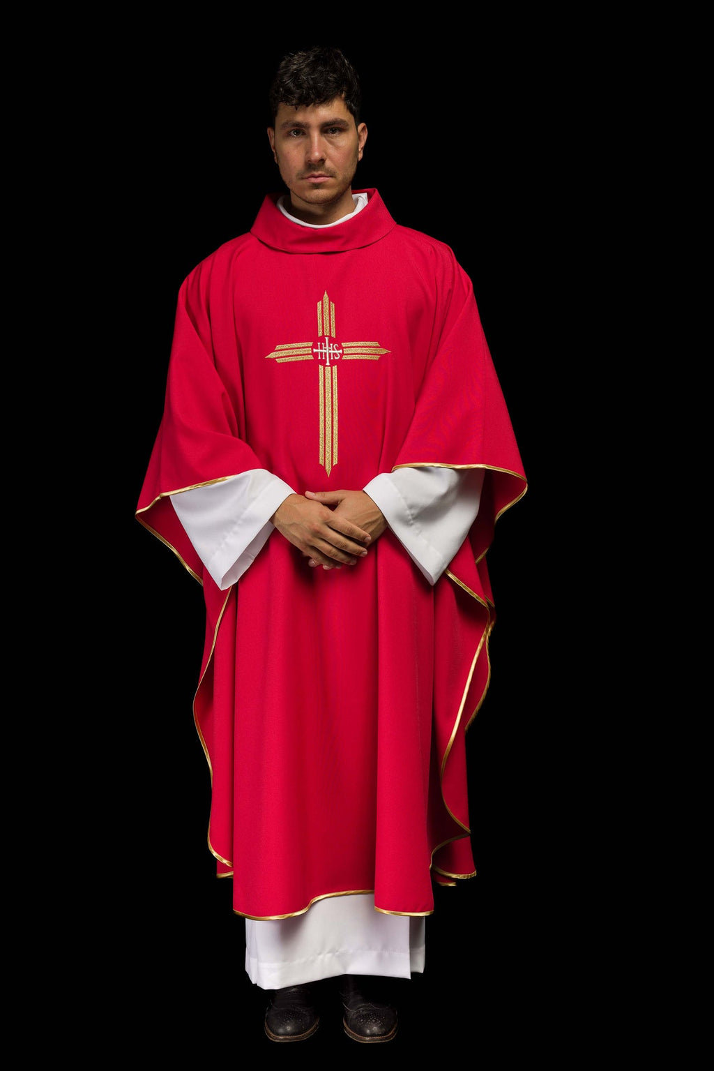 Czerwony ornat haftowany z Krzyżem IHS - ORNATY.PL