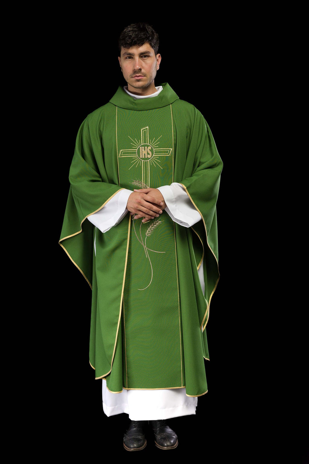Zielony ornat z szerokim haftowanym złotym pasem Krzyż IHS - ORNATY.PL