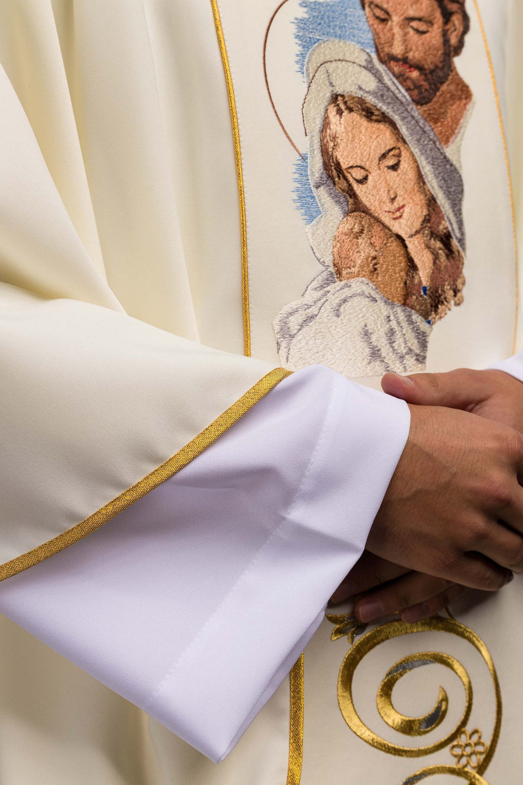 Ornat bożonarodzeniowy z wizerunkiem Świętej Rodziny