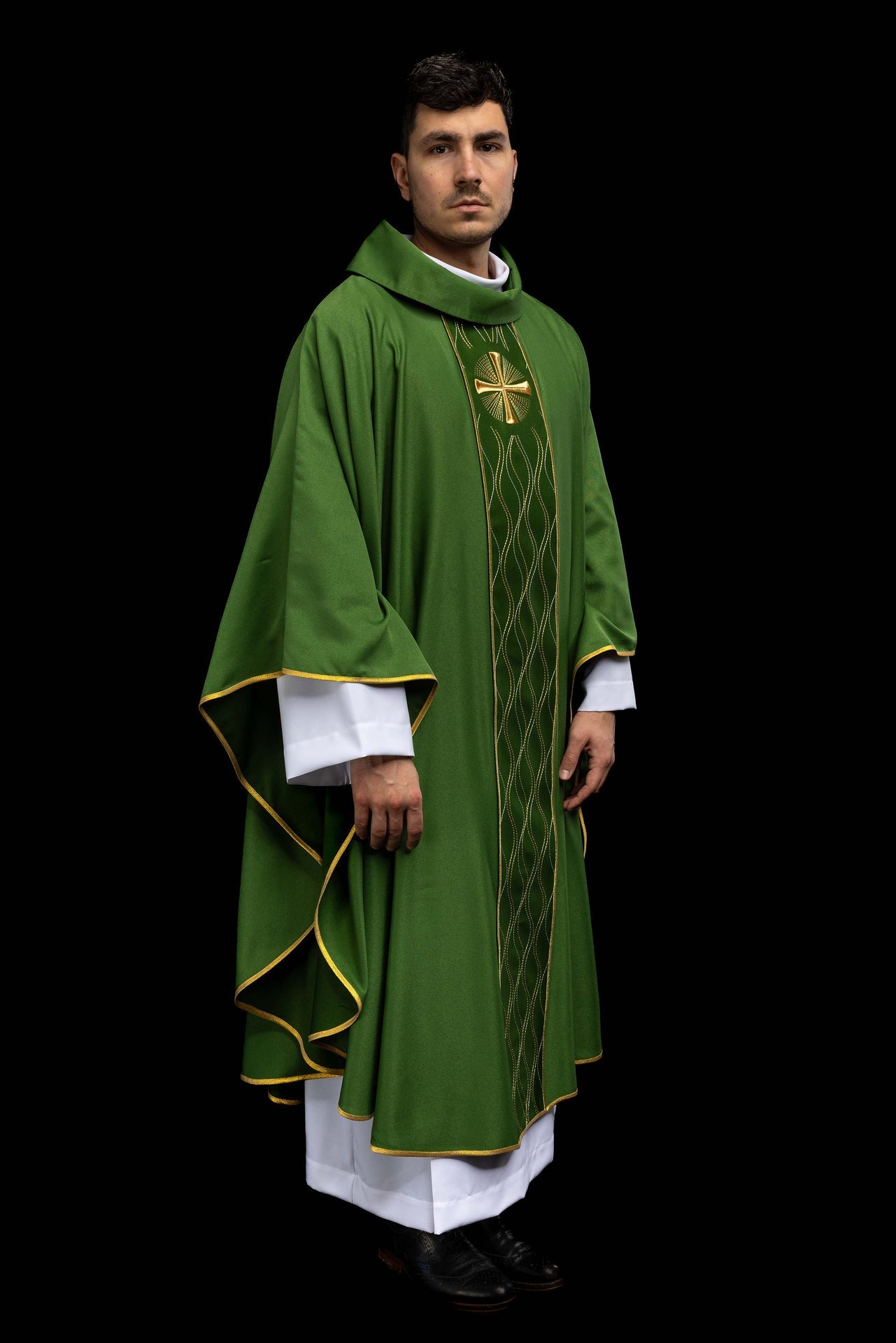 Ornat haftowany Krzyż zielony - ORNATY.PL