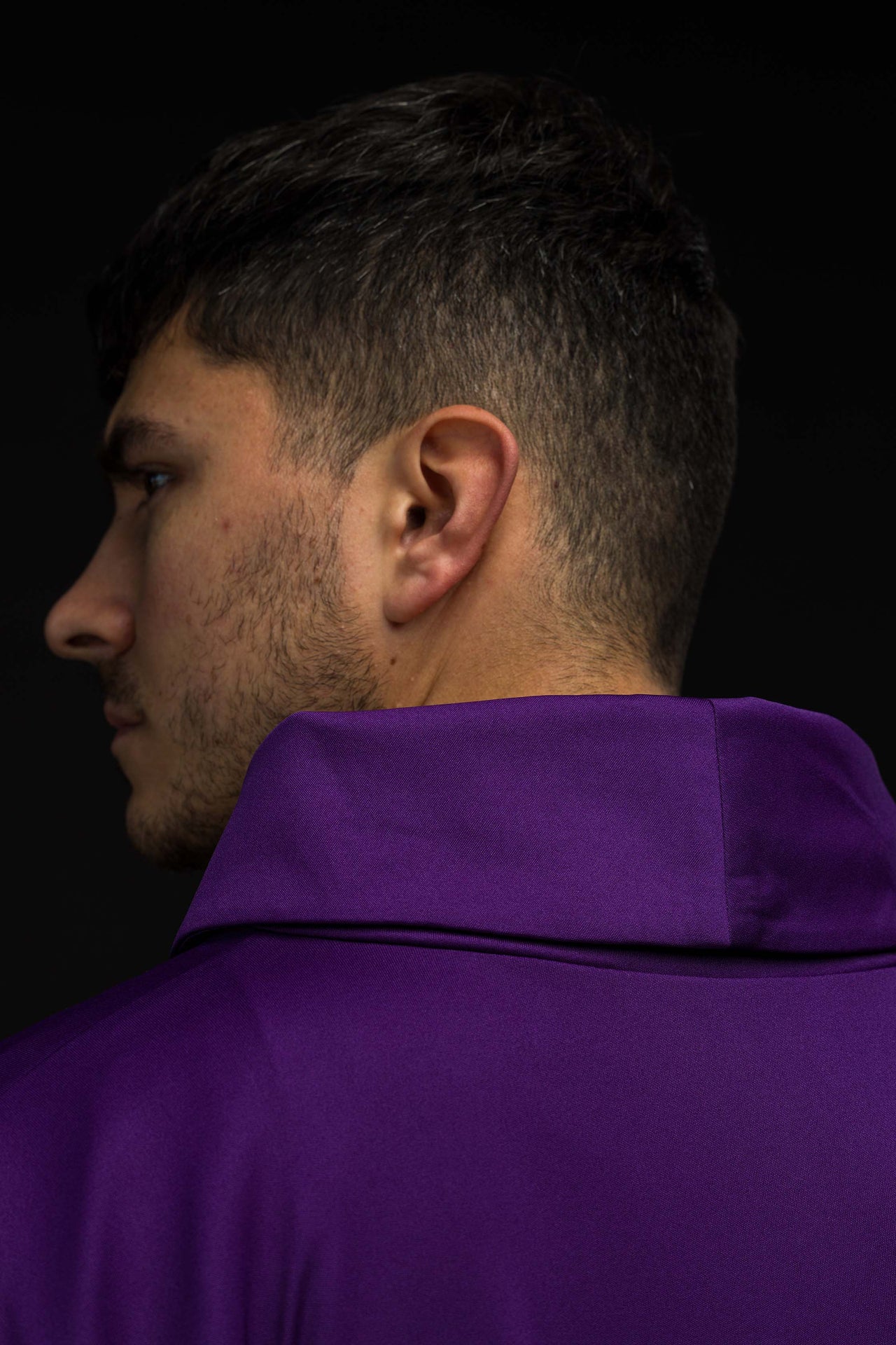 Ornat haftowany z IHS lekka dzianina SACROLITE - ORNATY.PL